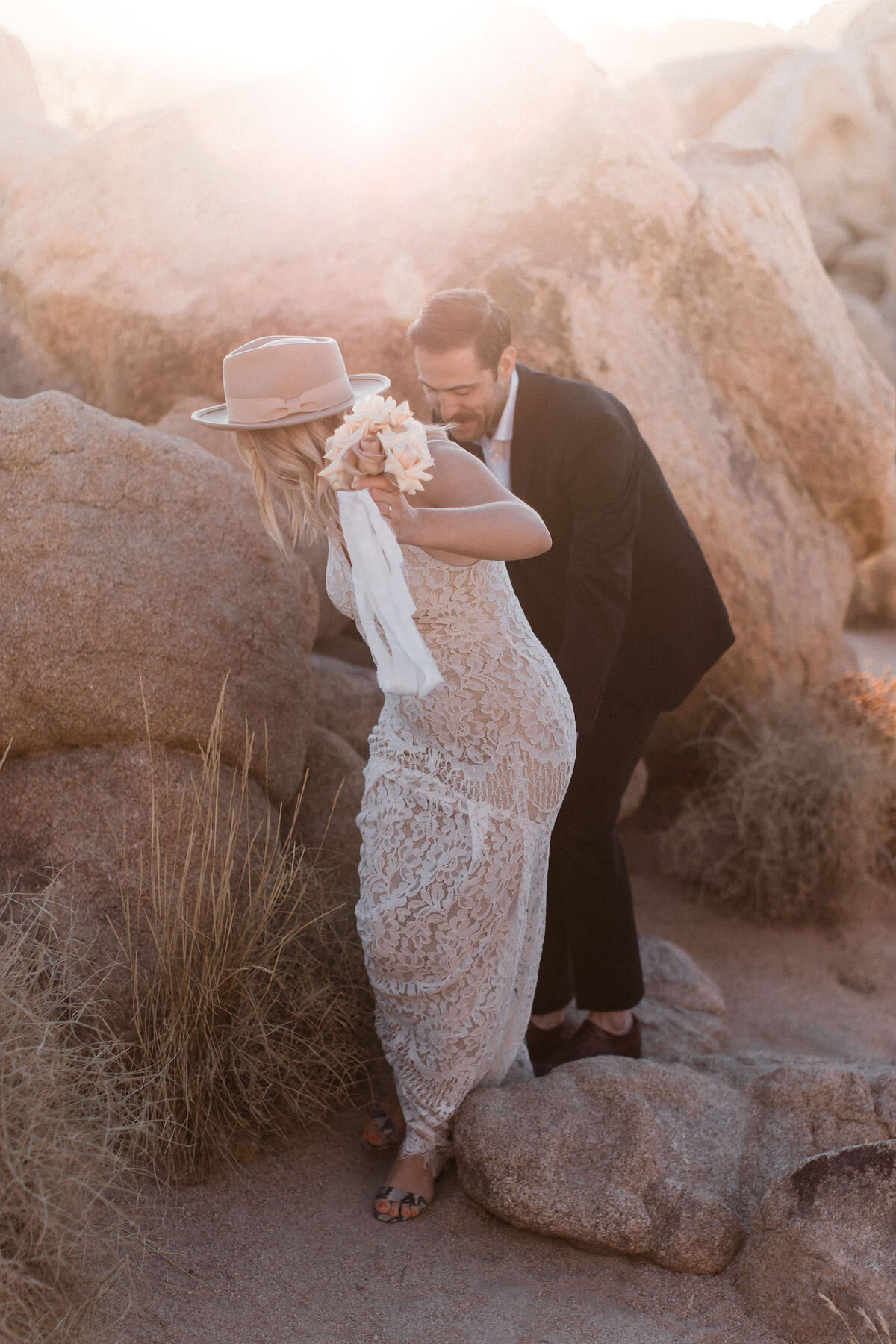 joshua tree elopement with flora pop00044.jpg