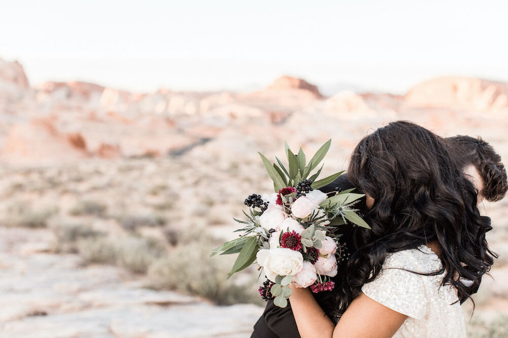 romantic valley of fire elopement flora pop 00043.jpg