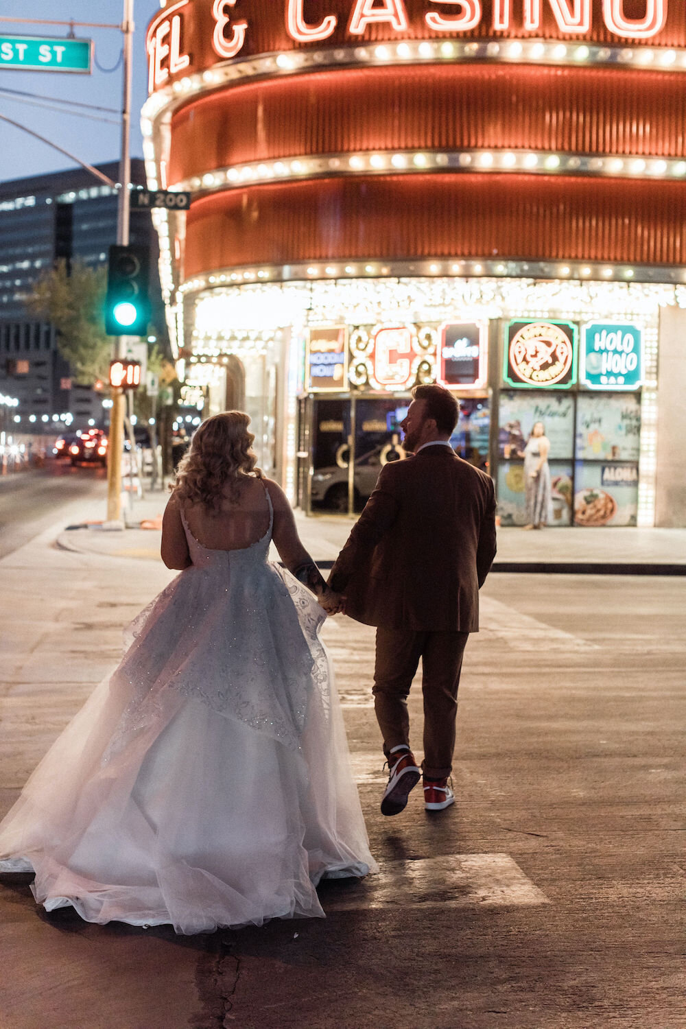 neon museum intimate wedding las vegas wedding00049.jpg