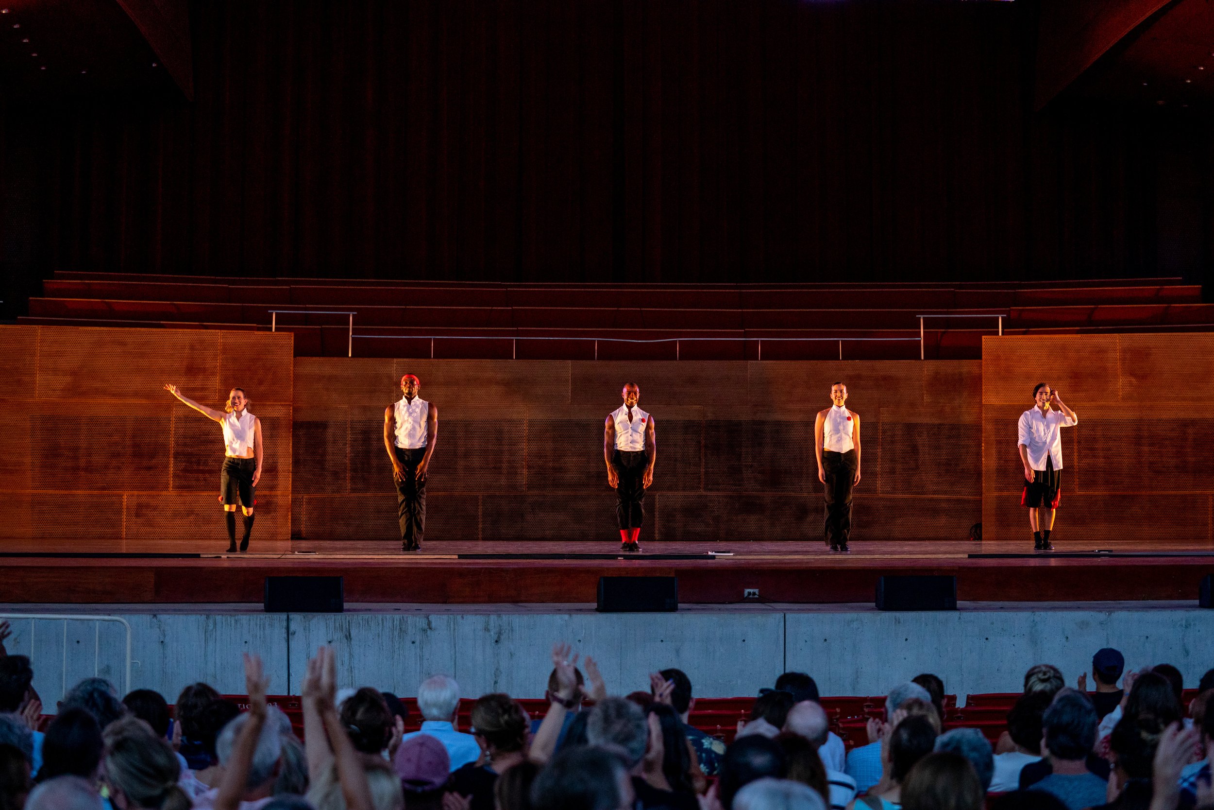  DanceWorks Chicago performing Charissa-Lee Barton’s Mutter Matters   PC: Cheryl Mann 