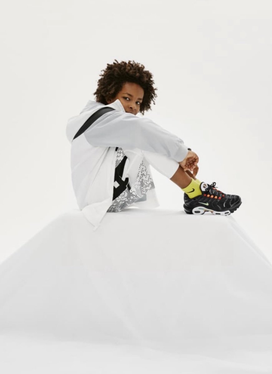BOY NIKE.jpg