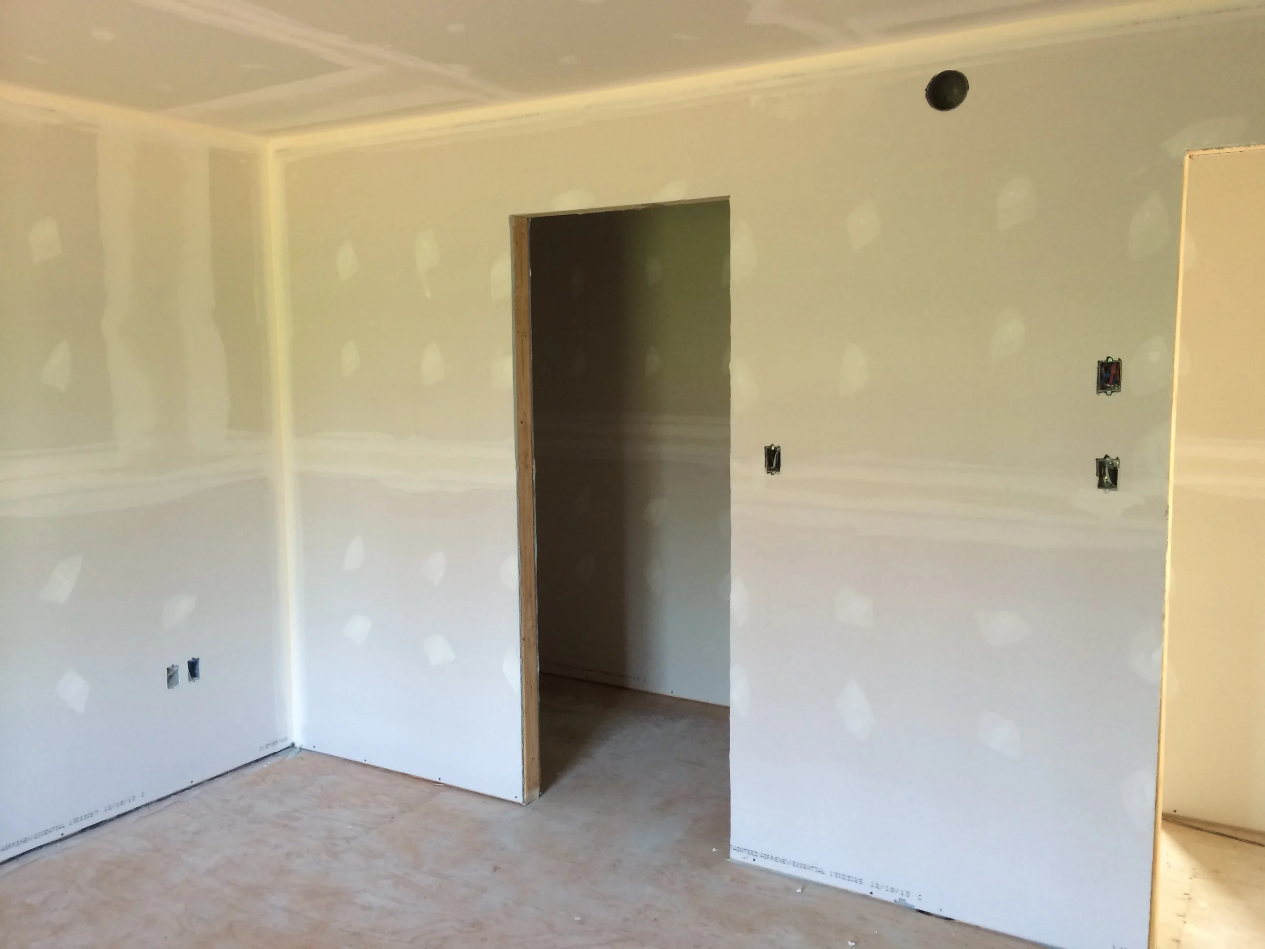  With the drywall hung, the seam filling process begins.&nbsp; 