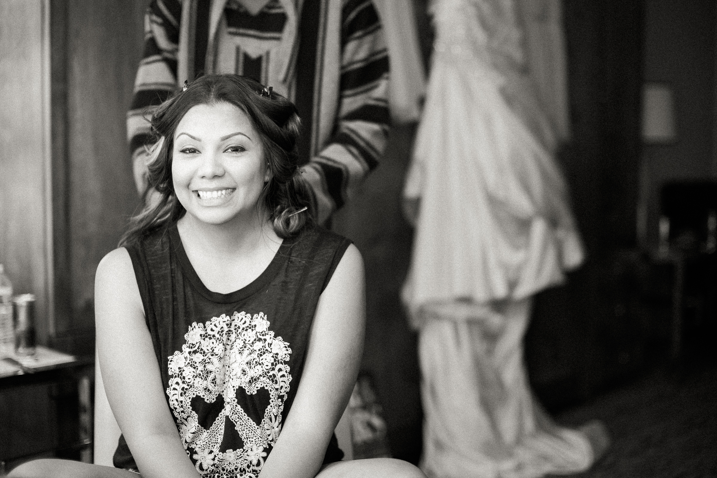 MikeAndGina_NeportDunes_BrandonJFerlinPhotography-3.jpg