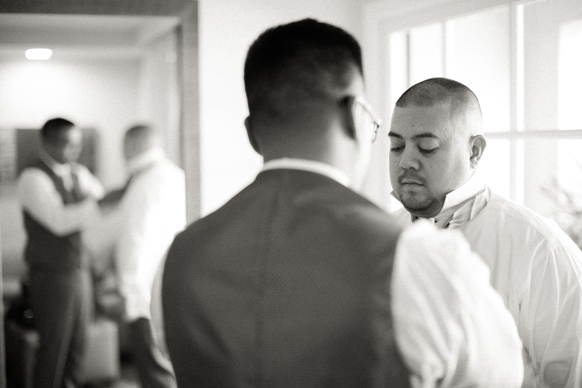 MikeAndGina_NeportDunes_BrandonJFerlinPhotography-45.jpg