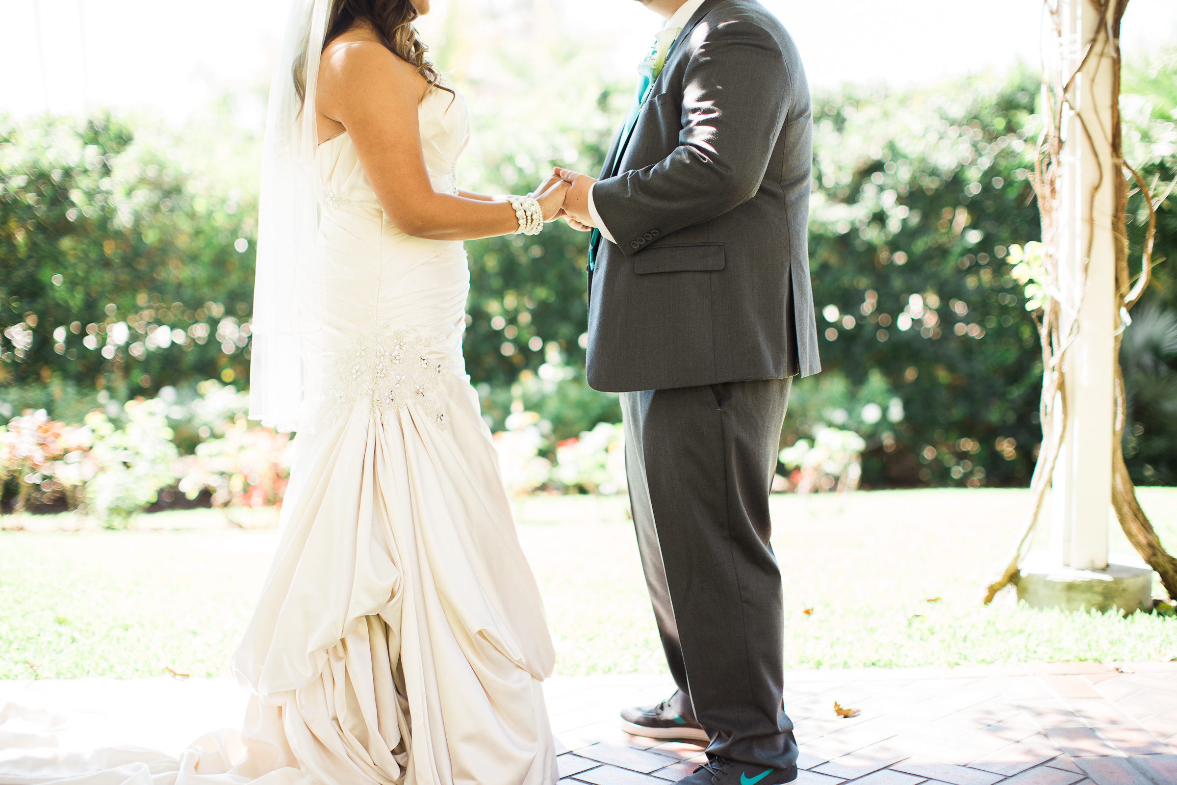MikeAndGina_NeportDunes_BrandonJFerlinPhotography-55.jpg