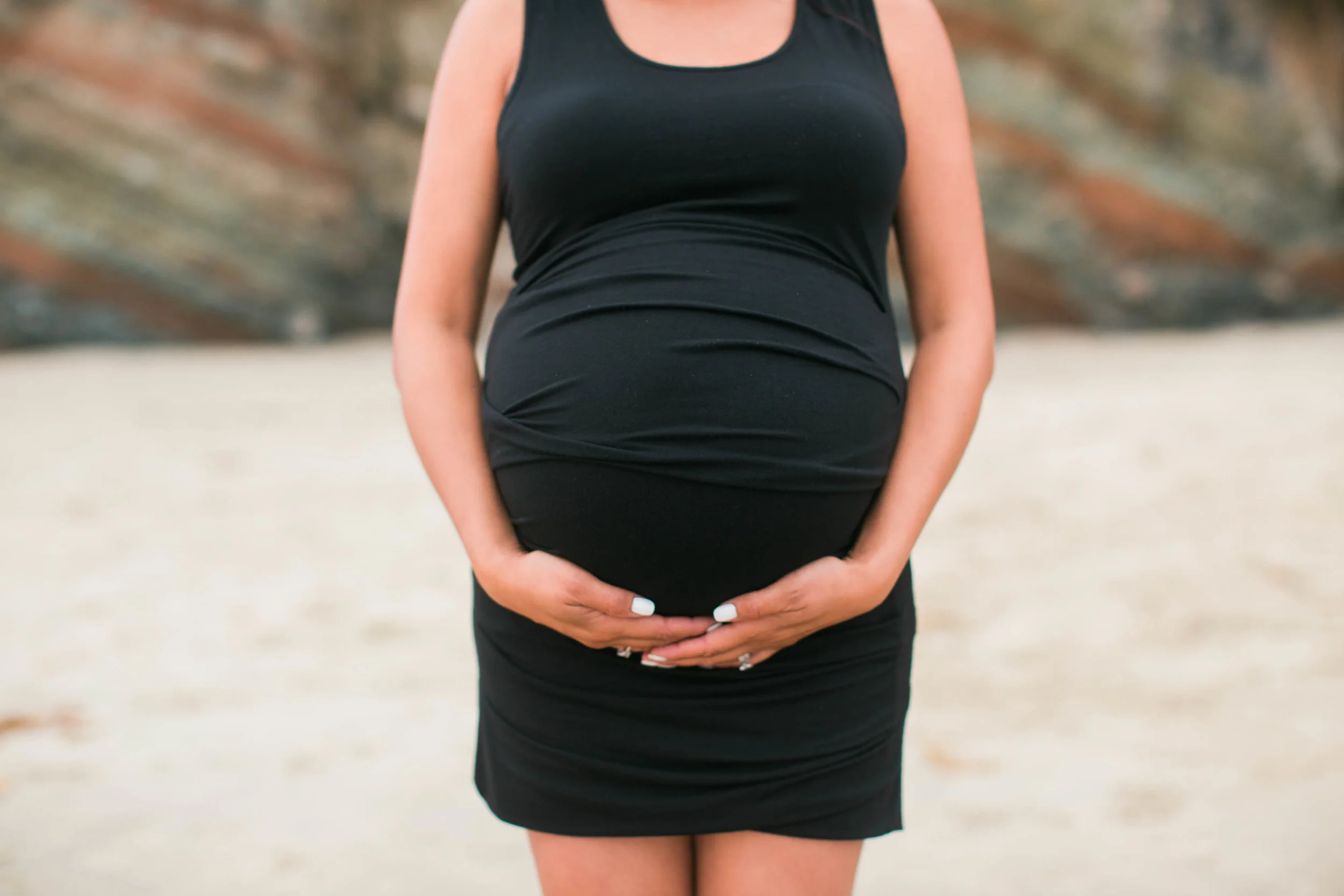 Joy_Maternity_LagunaBeach_BrandonJFerlinPhotography-16.jpg