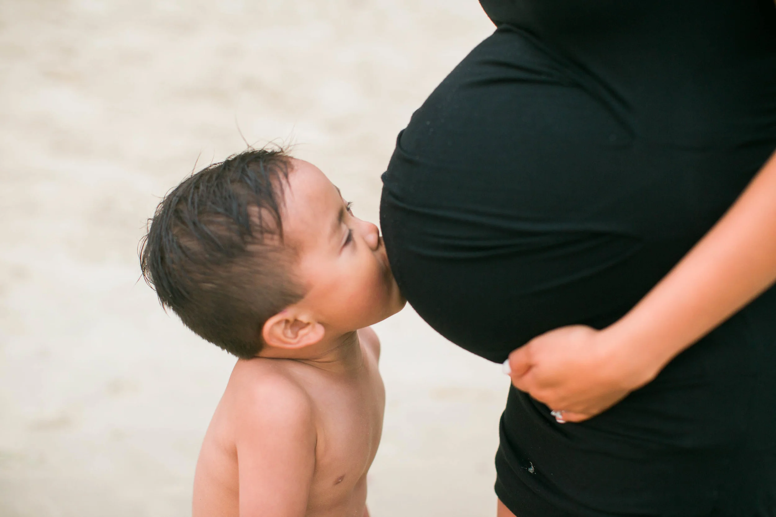 Joy_Maternity_LagunaBeach_BrandonJFerlinPhotography-44.jpg