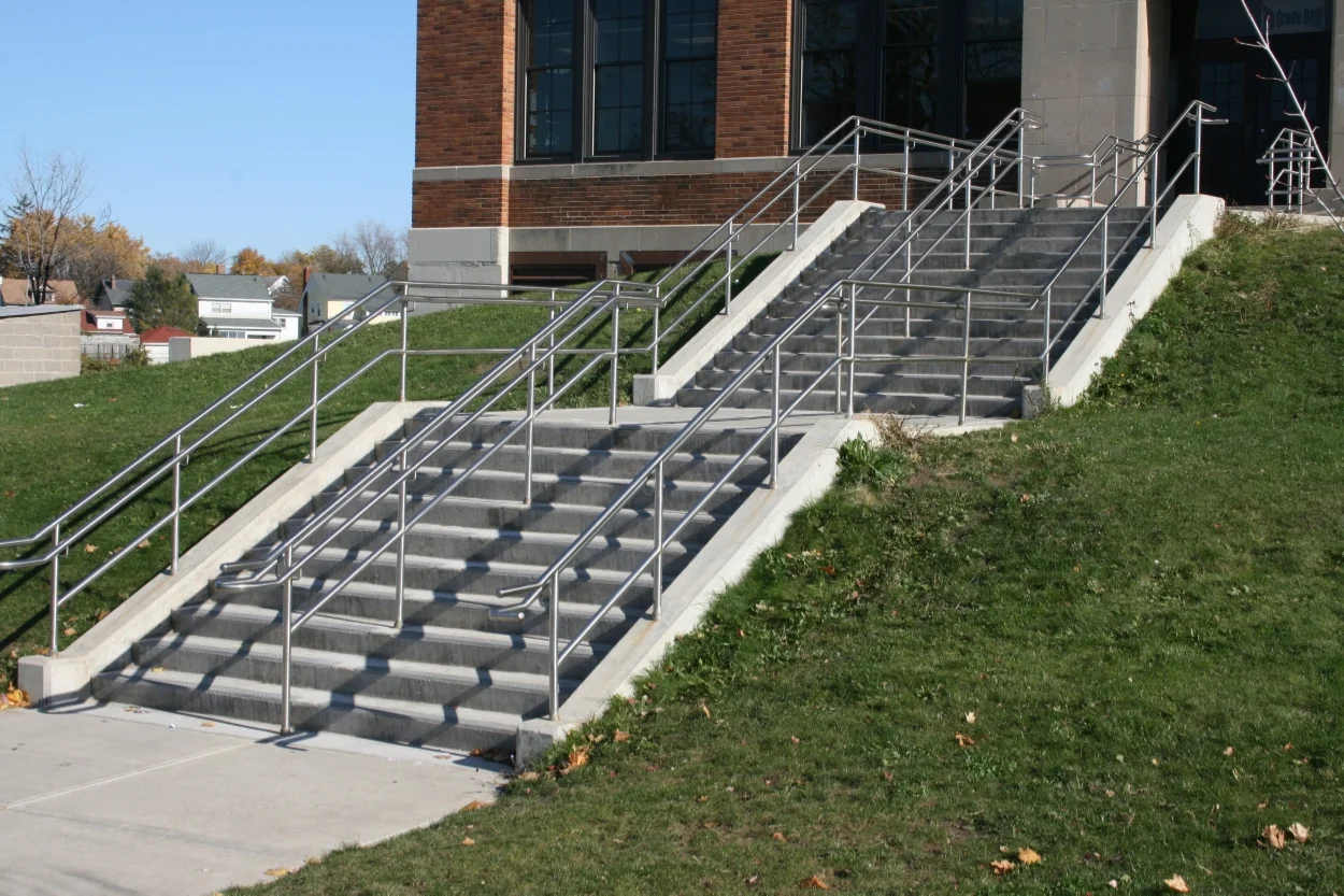Grant Middle School - Syracuse City School District