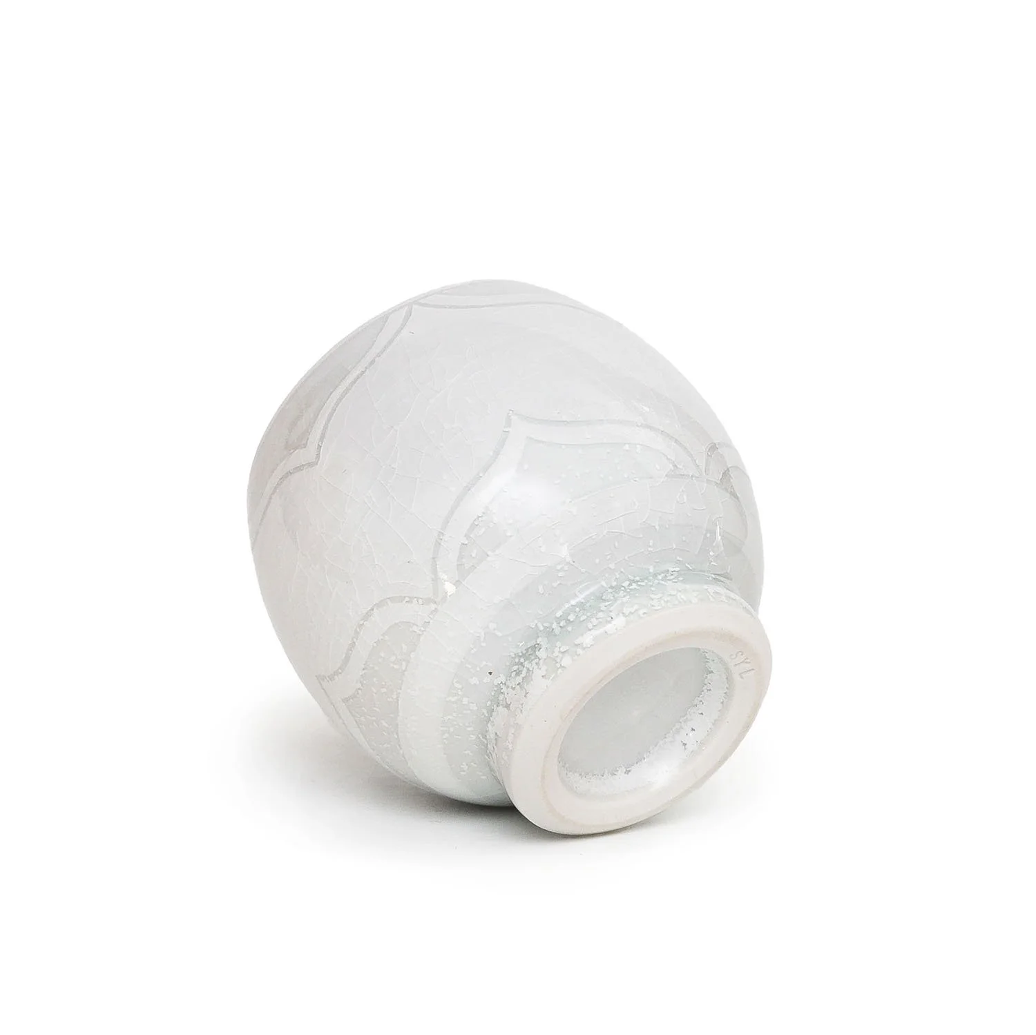 NP5859_Lee_Celadon Yunomi_Nevica_2026_02_web.jpg