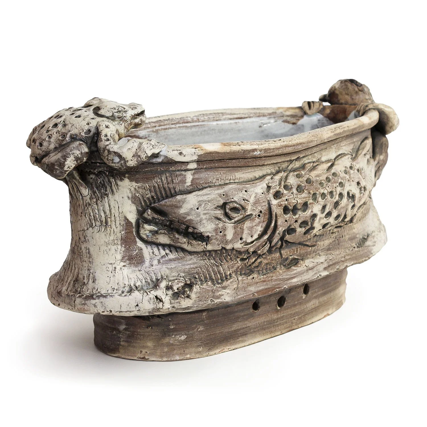 NP5938_Meyers_Frog and Fish Dish_DF__Nevica_2026_05_web.jpg