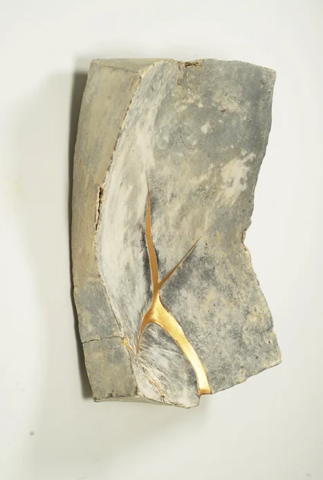 Evans_BurstPouch_leftside_view.jpg