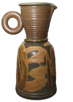 Cushing_Nevica_Pitcher_01.png