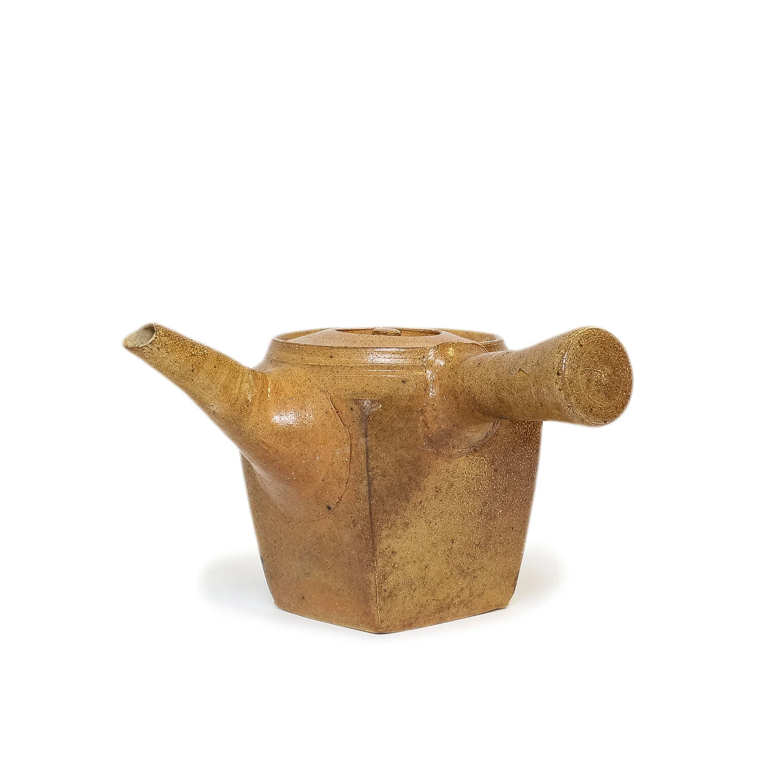 Simon_Side Handle Teapot 1_Nevica_04-web.jpg