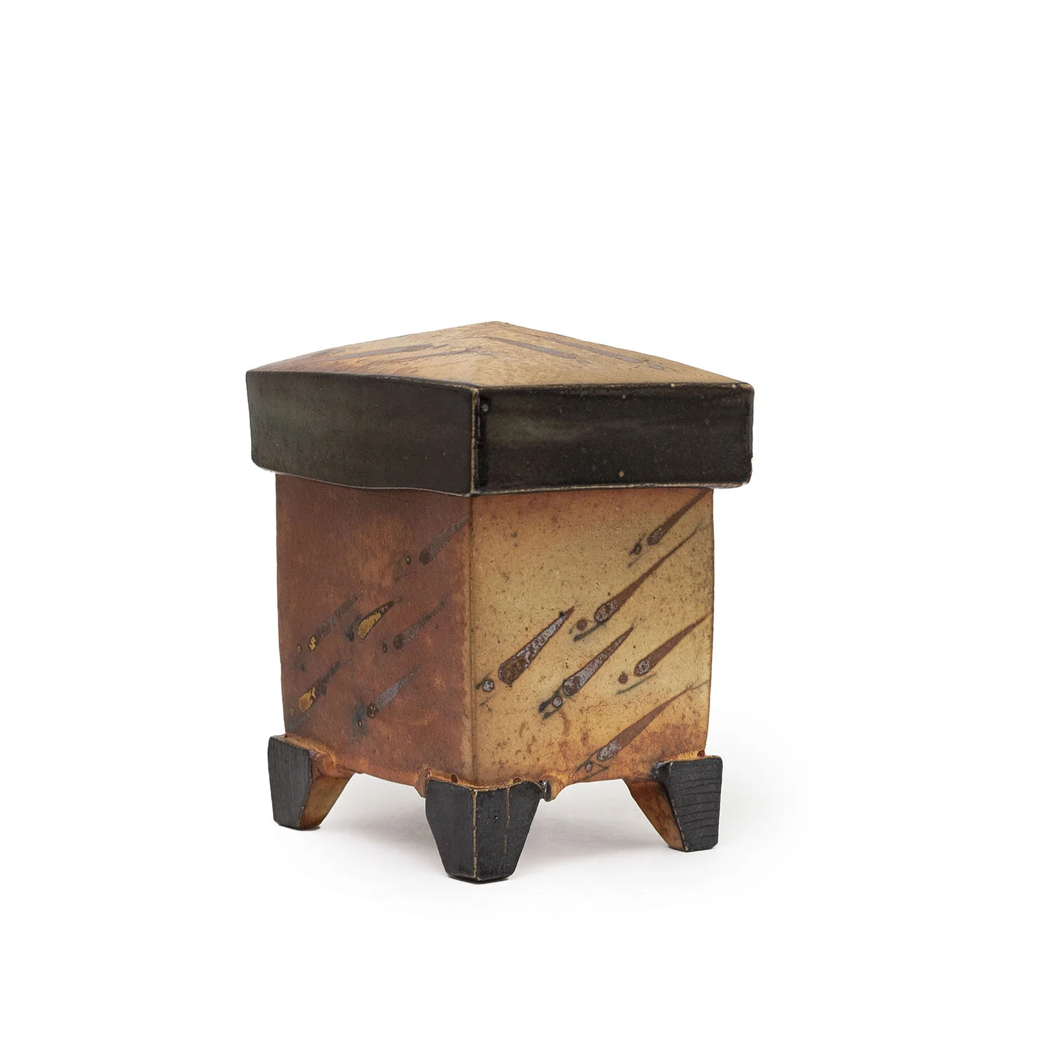 Simon_Persian Box w Fish Motif_Nevica_003_web.jpg