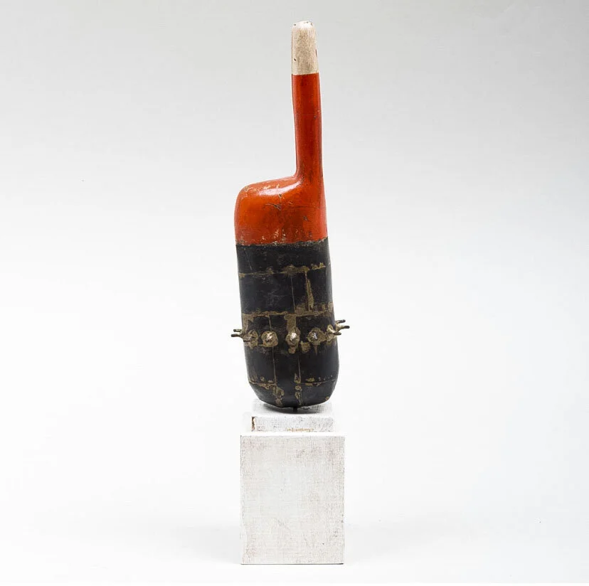 Kelly_Red Sculpture_Nevica_004.JPG