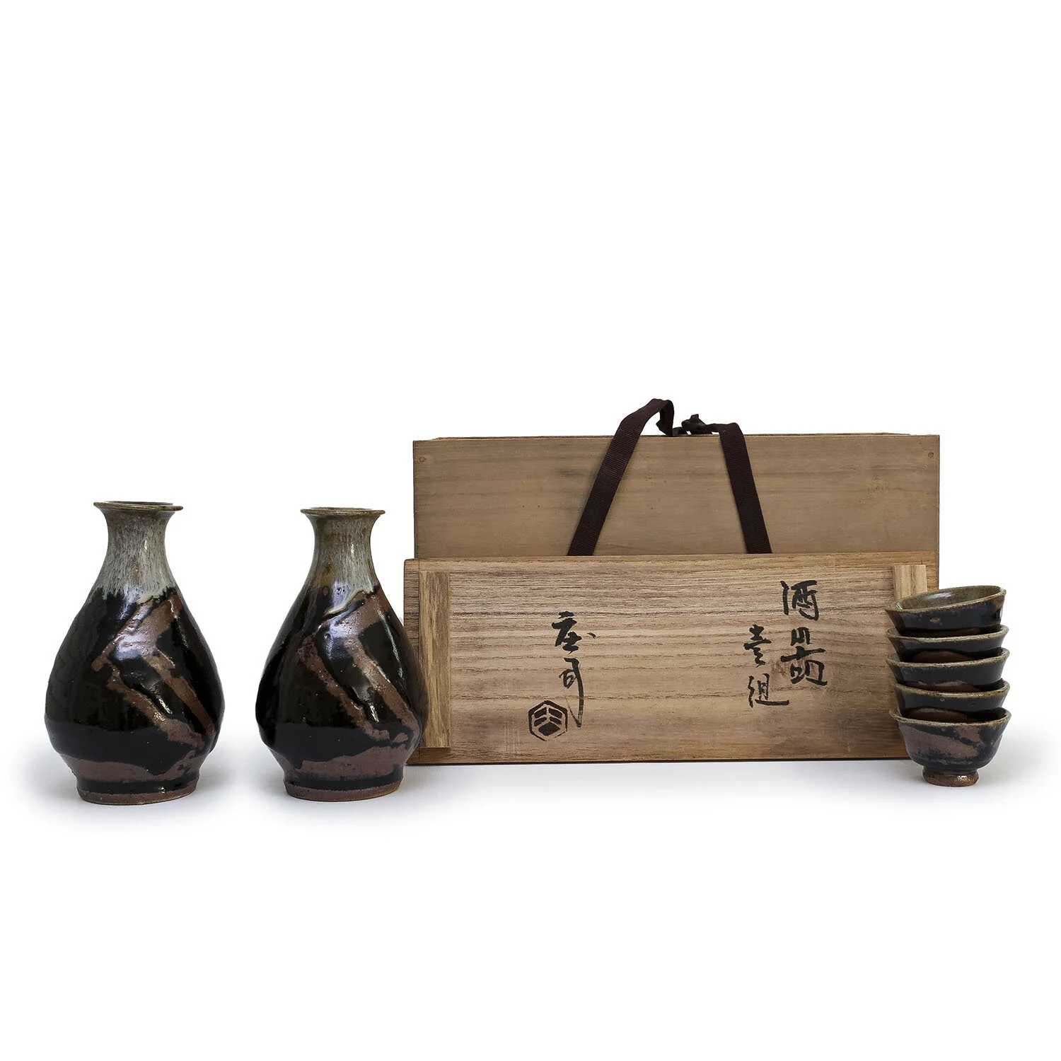 Hamada_Sake set for 5_Nevica_004_web.jpg