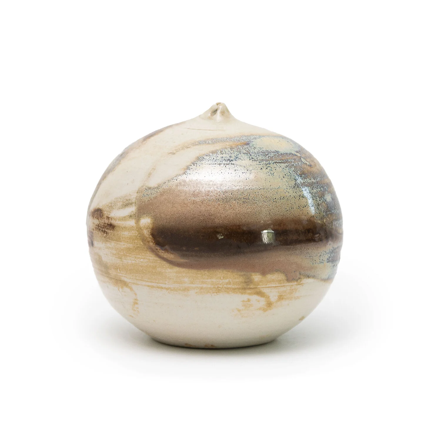 Takaezu_Small Orb w_ rattle_Nevica_003_web.jpg