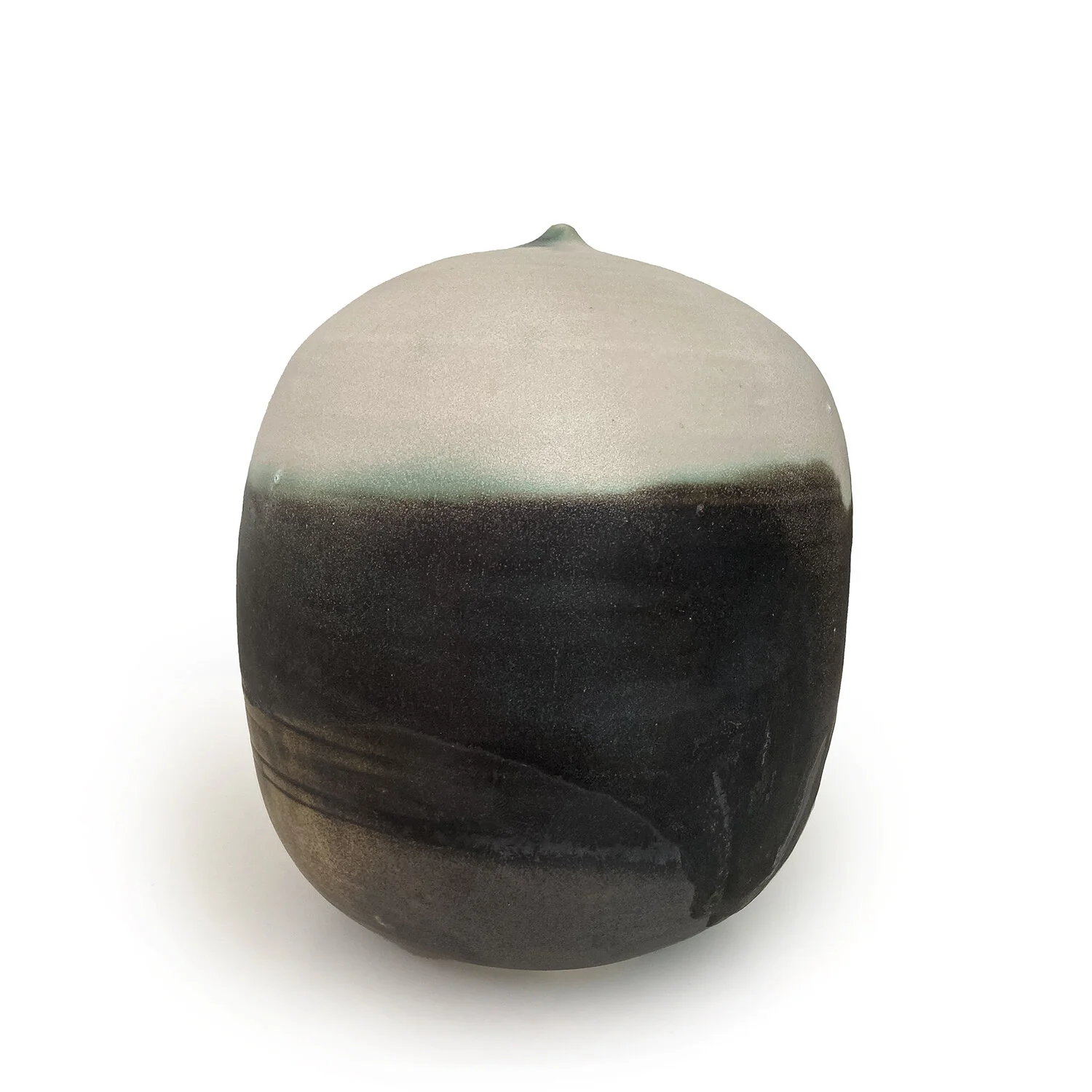 Takaezu_Closed Form with Rattle_Nevica_02_web.jpg