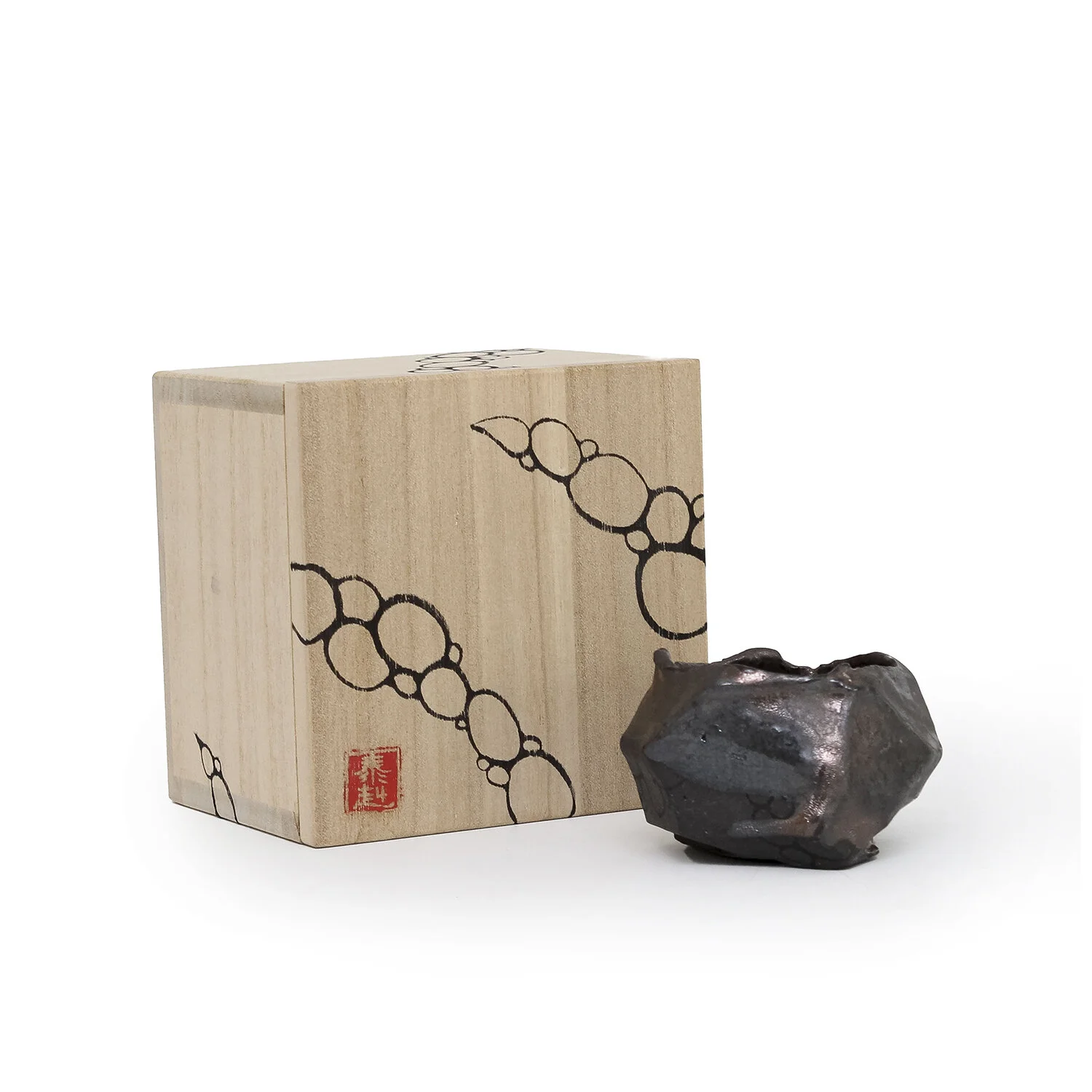 Hirotake_Guinomi w Box_Nevica_02_web.jpg
