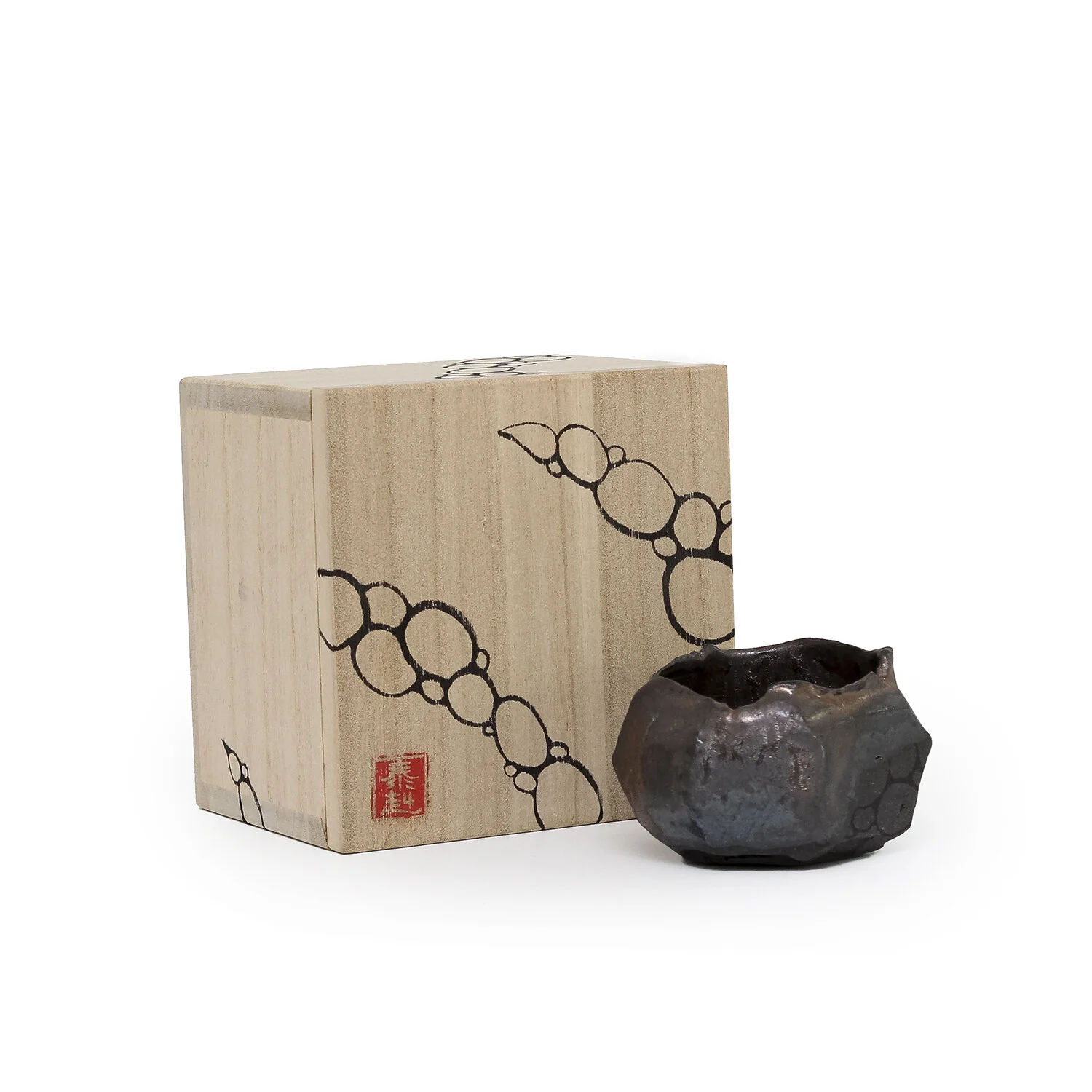 Hirotake_Guinomi w Box_Nevica_04_web.jpg