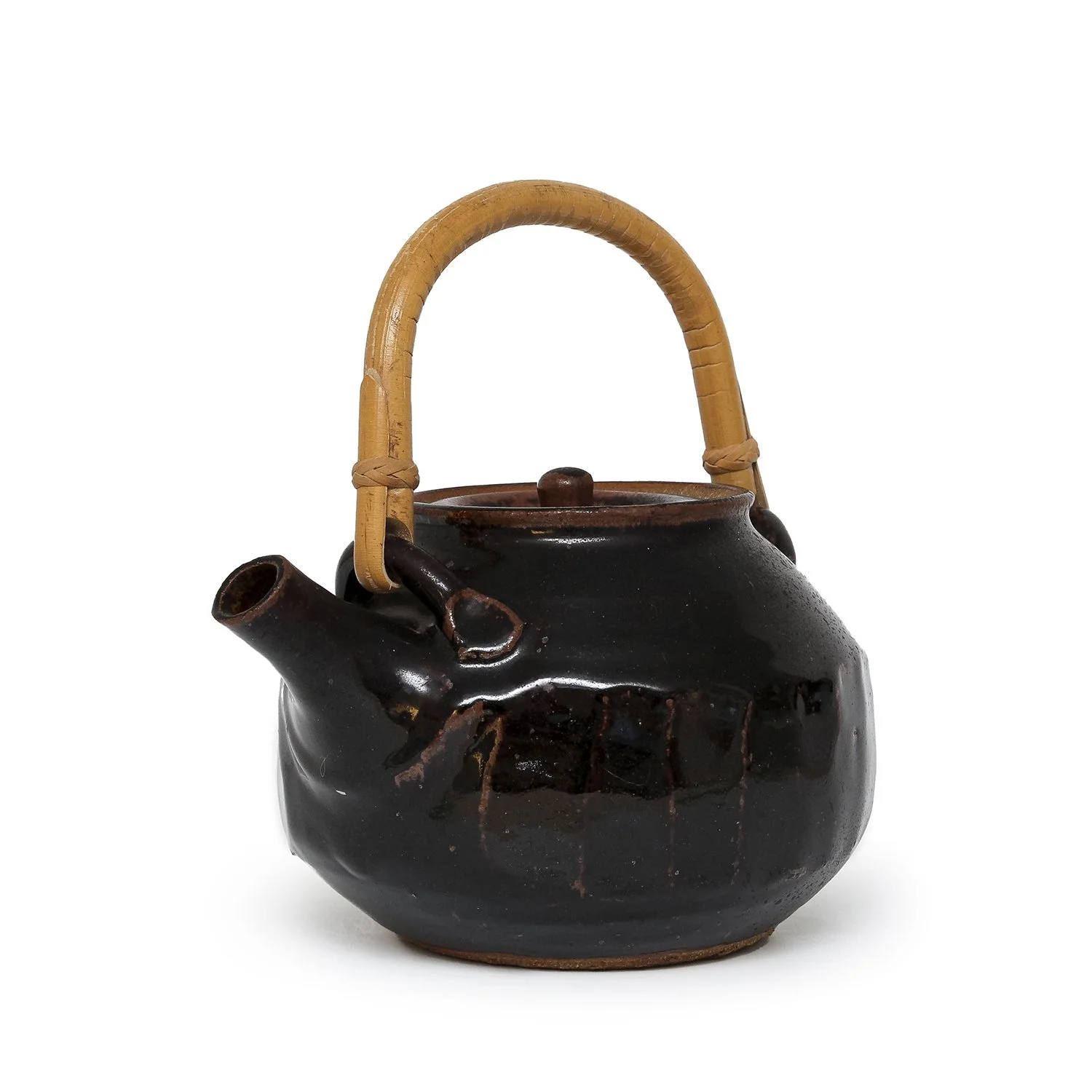 MacKenzie_Tenmoku Teapot_Nevica_02_web.jpg
