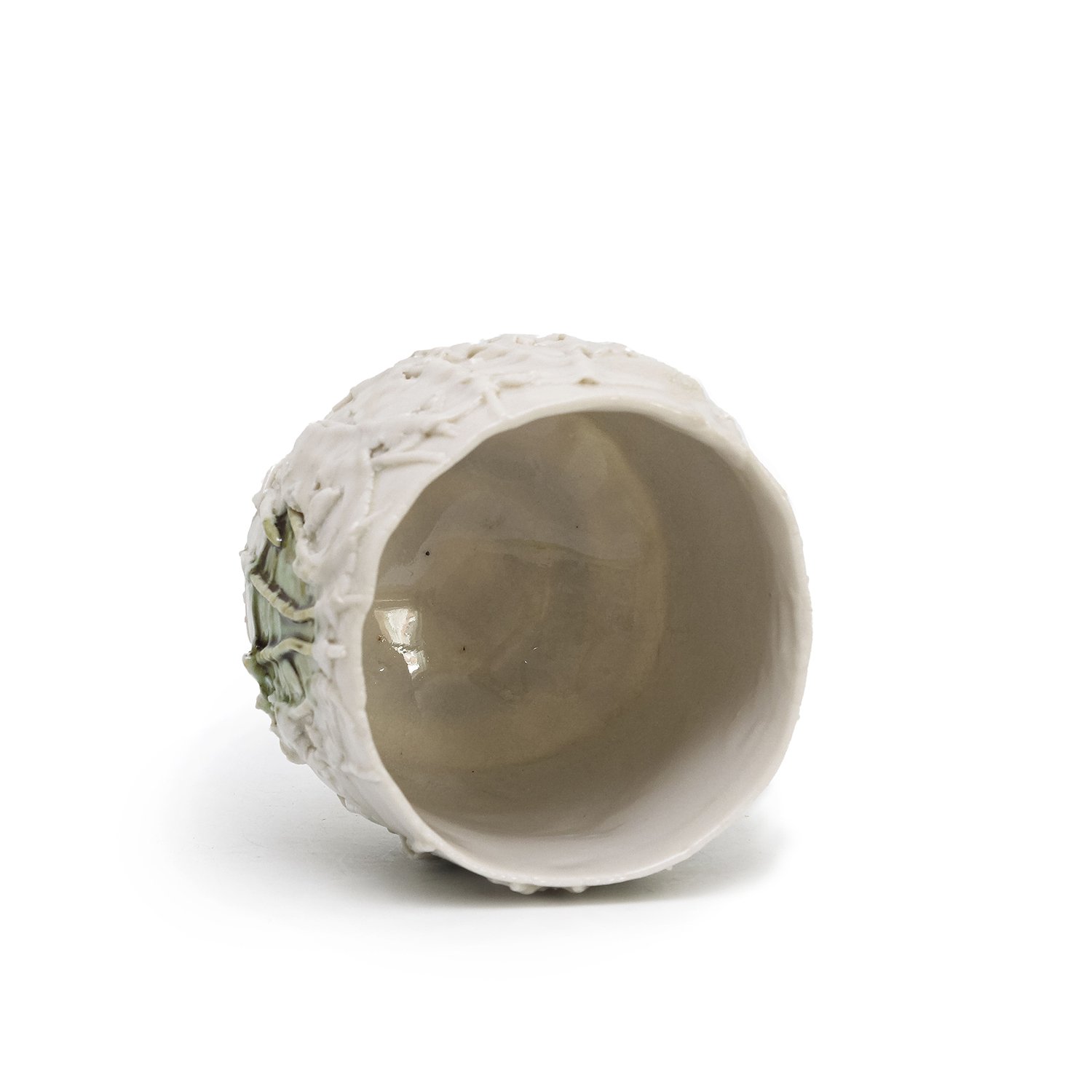 Saupe_White Yunomi w_ Green Coils__Nevica_05_web.jpg