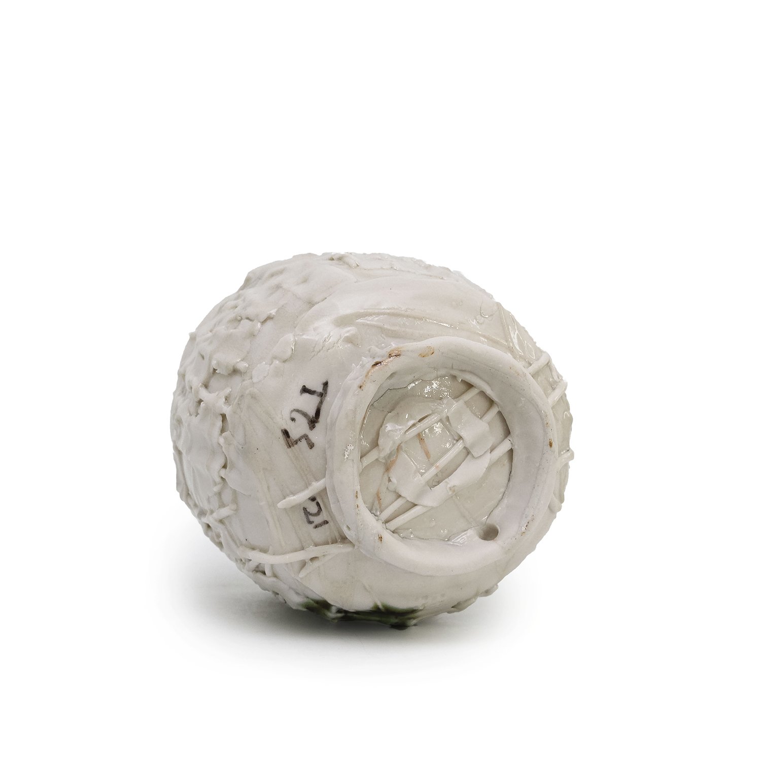 Saupe_White Yunomi w_ Green Coils__Nevica_06_web.jpg