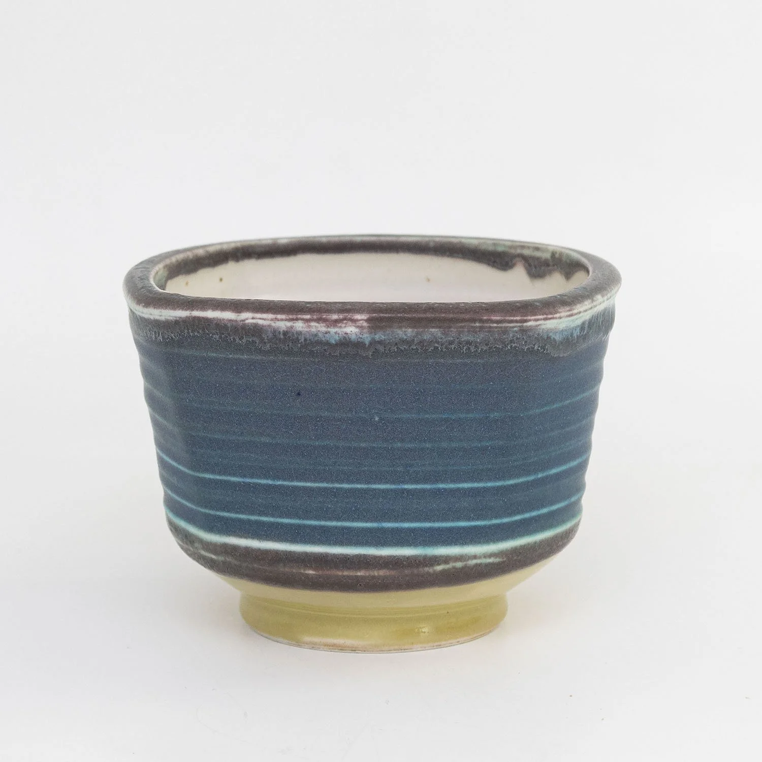 Bringle_Blue Bowl_Potshop_Nevica_01_web.jpg