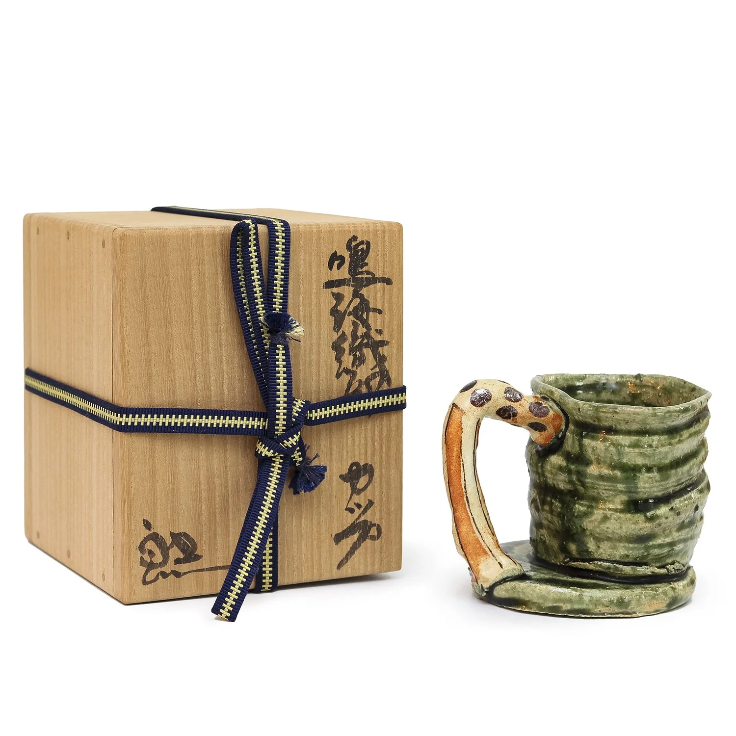 Goro_Mug w box_Nevica_02_web.jpg