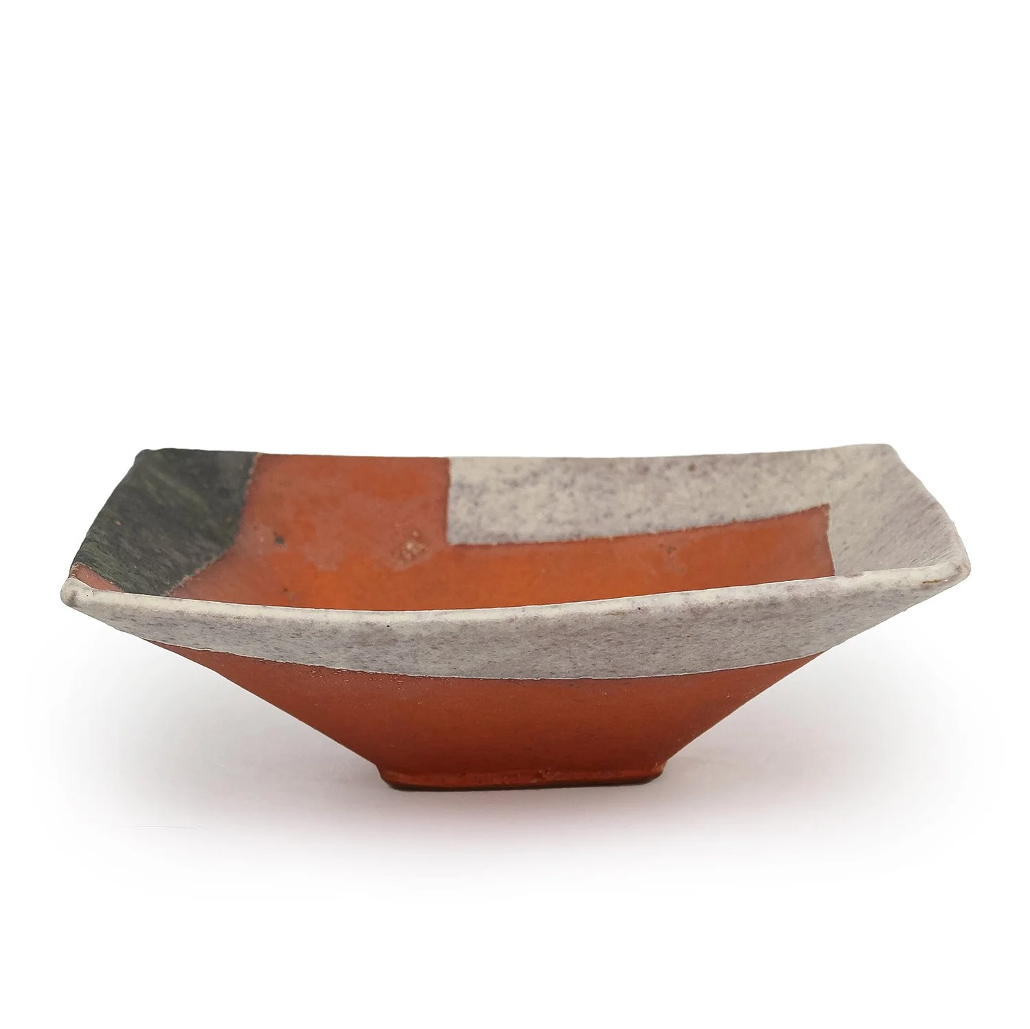 Pharis_Square Dish I_NP3442_Nevica_01_web.jpg