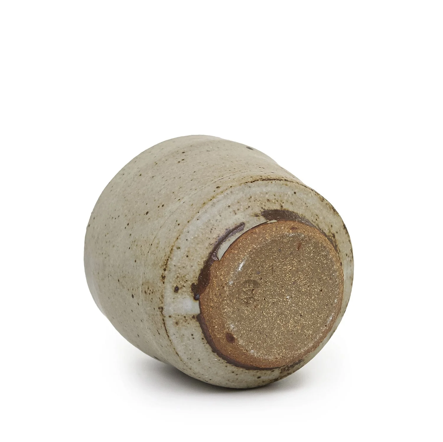 MacKenzie_Grey Stamped Yunomi_NP3465_Nevica_02_web.jpg