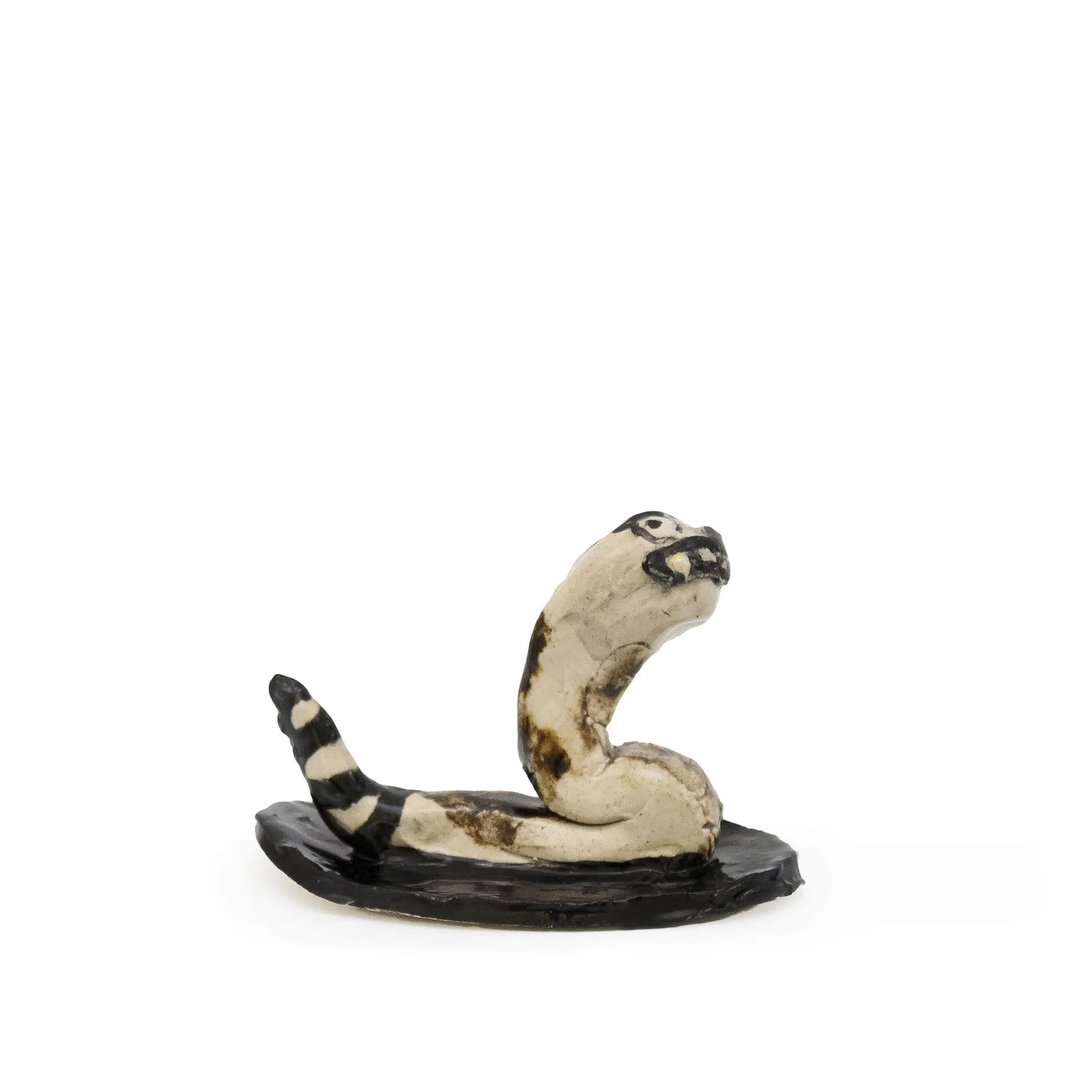 Yong Beck_Evil Mickey Attack Figurine I_Nevica_04_web.jpg