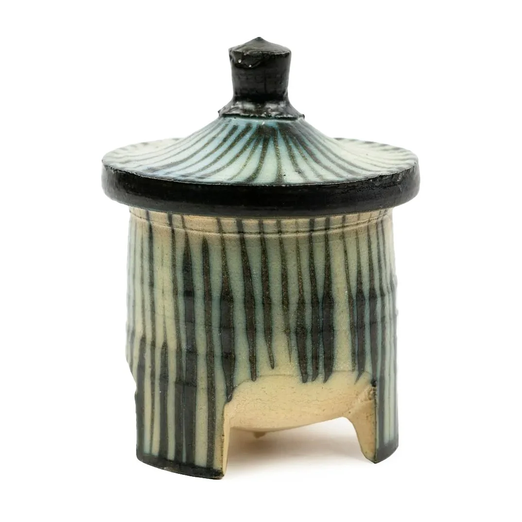 Simon Round Jar III.jpg