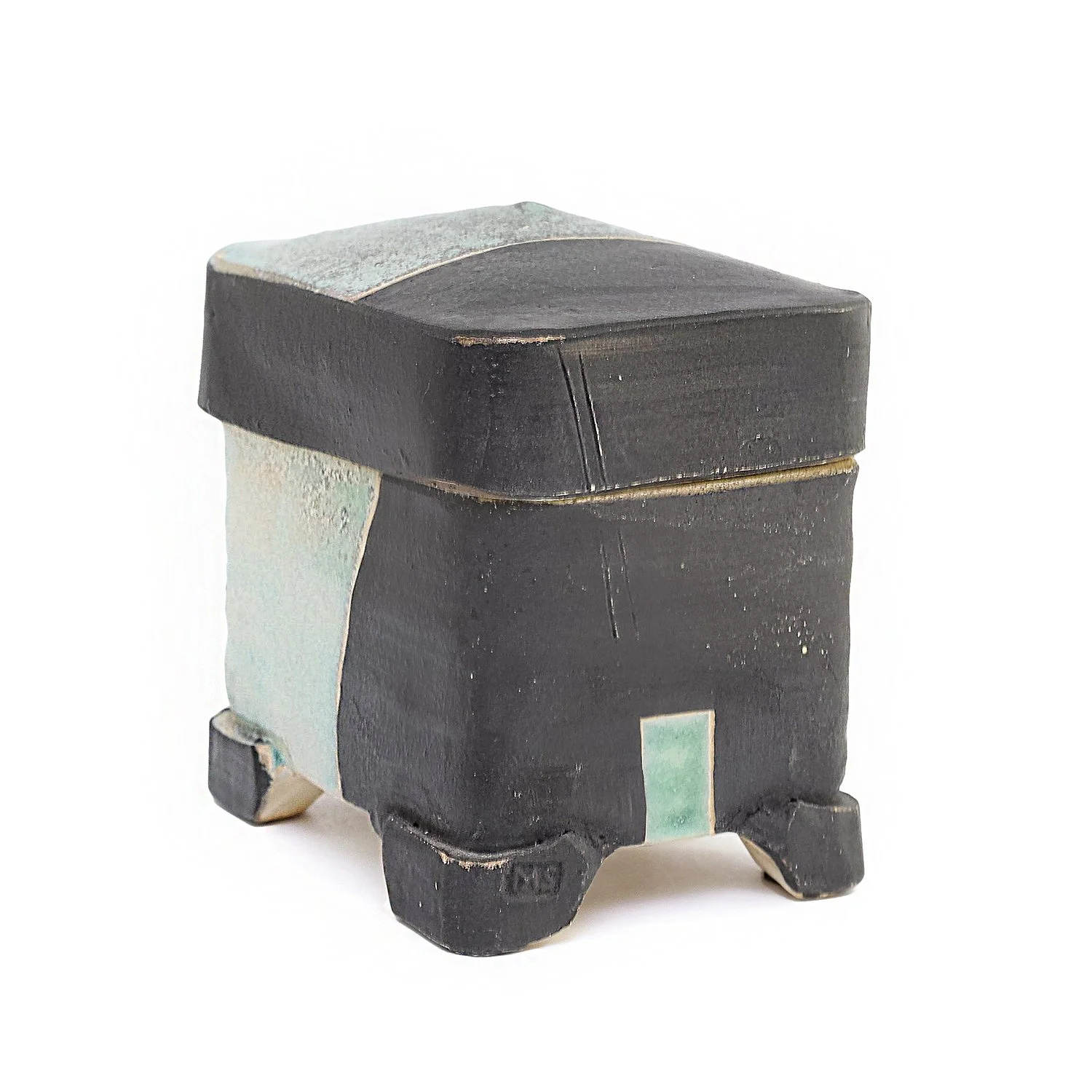 Simon_Green_Blk Rectangular Persian Jar_NP3647_Nevica_02_web.jpg