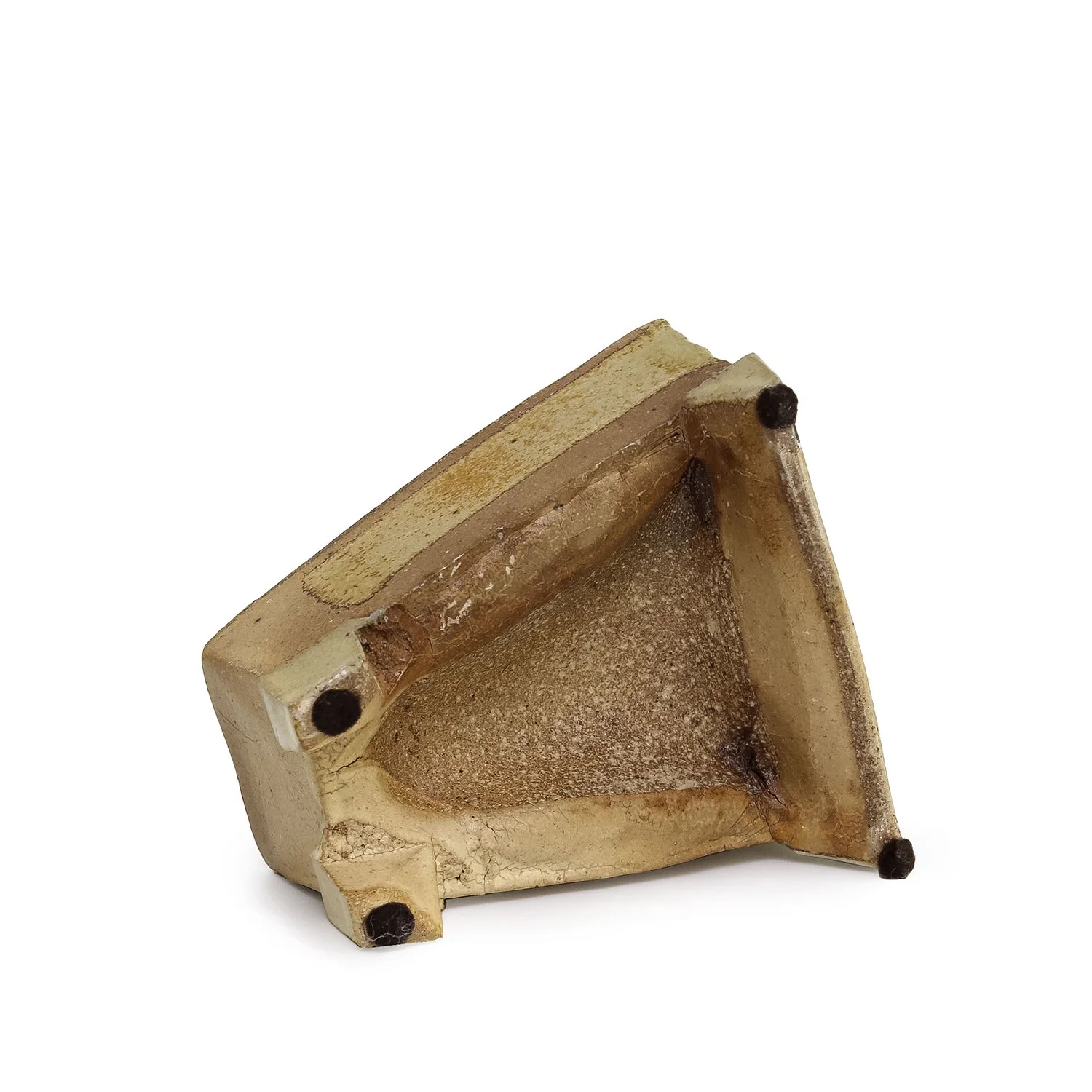 Simon_Yellow Triangular Persian Jar_NP3645_Nevica_08_web.jpg