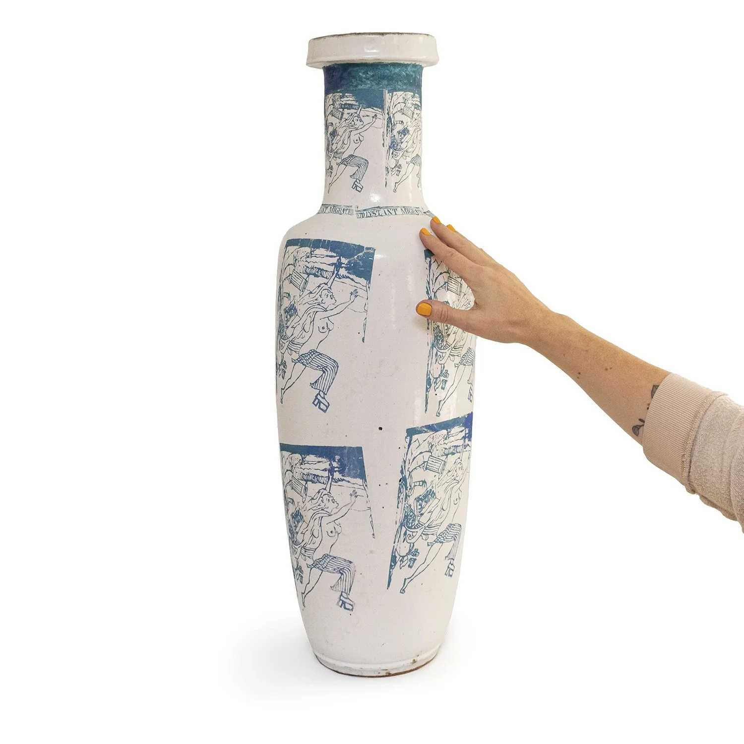 Frimkess_Large Frimkess Jar_NP3747_JL_Nevica_04_web.jpg