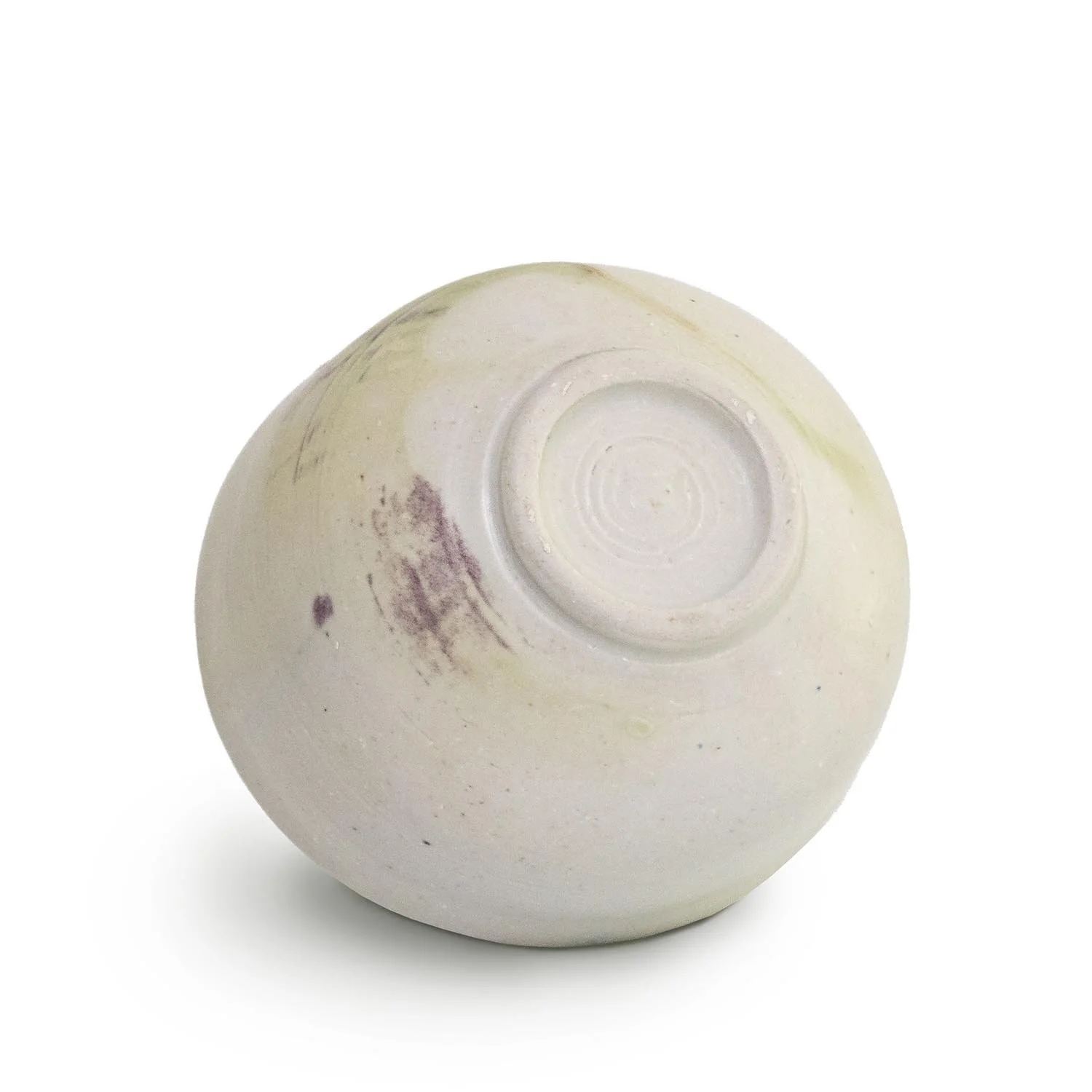 Takaezu_White and Purple Bowl_NP3887_FI_Nevica_04_web.jpg