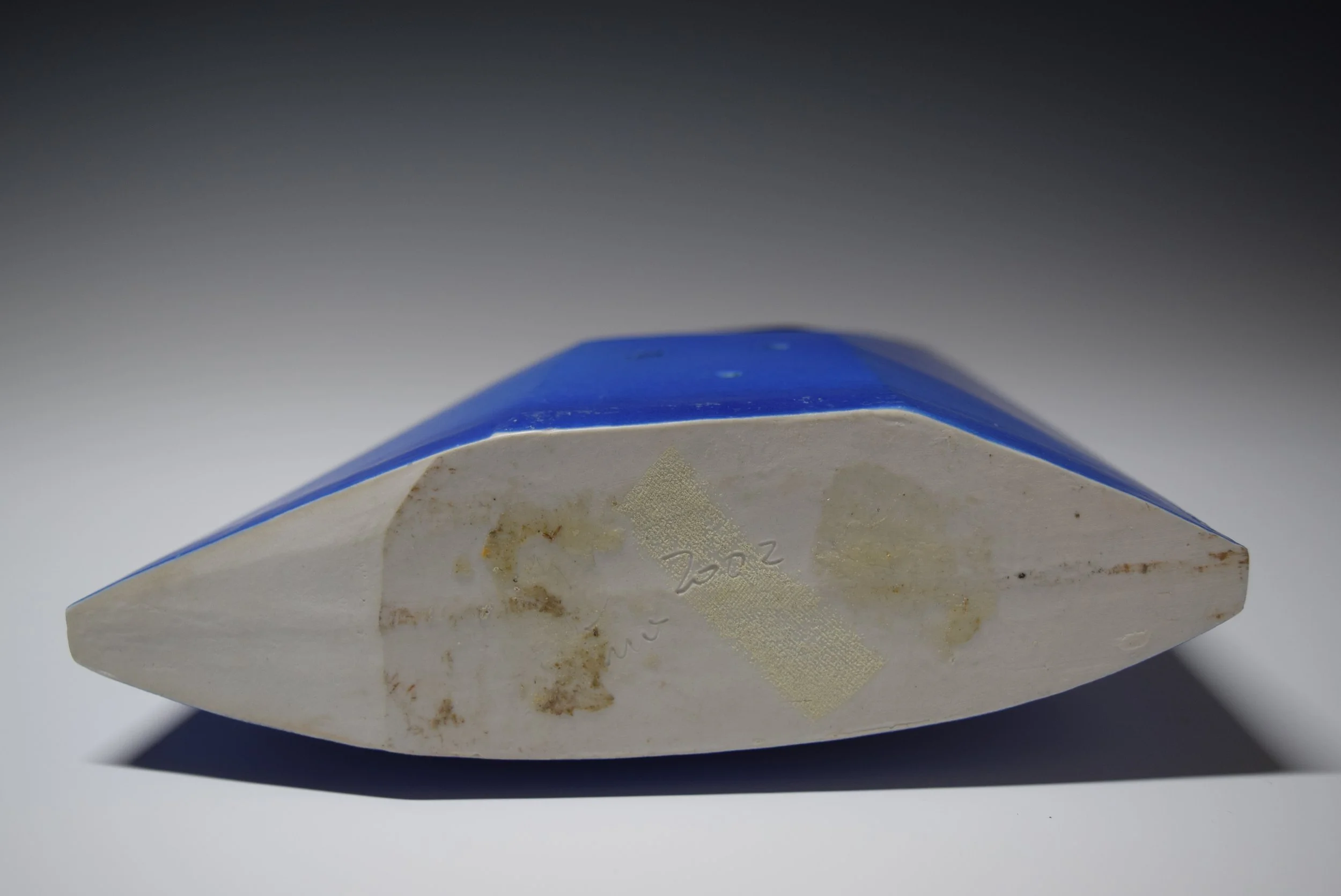 4-4. Bottom view.JPG