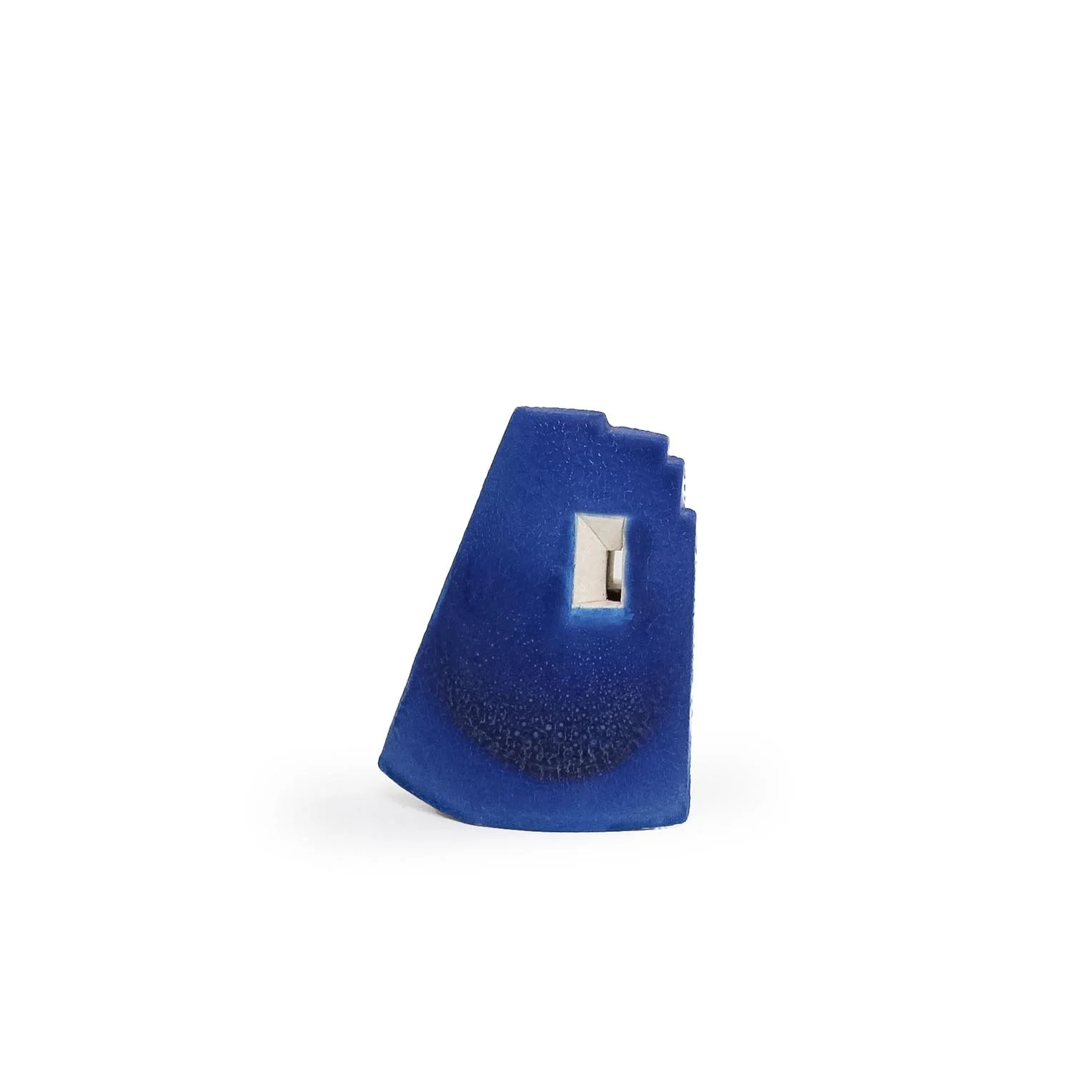 NP4003_Kuō_Untitled Blue Maquette_Nevica_02_web.jpg