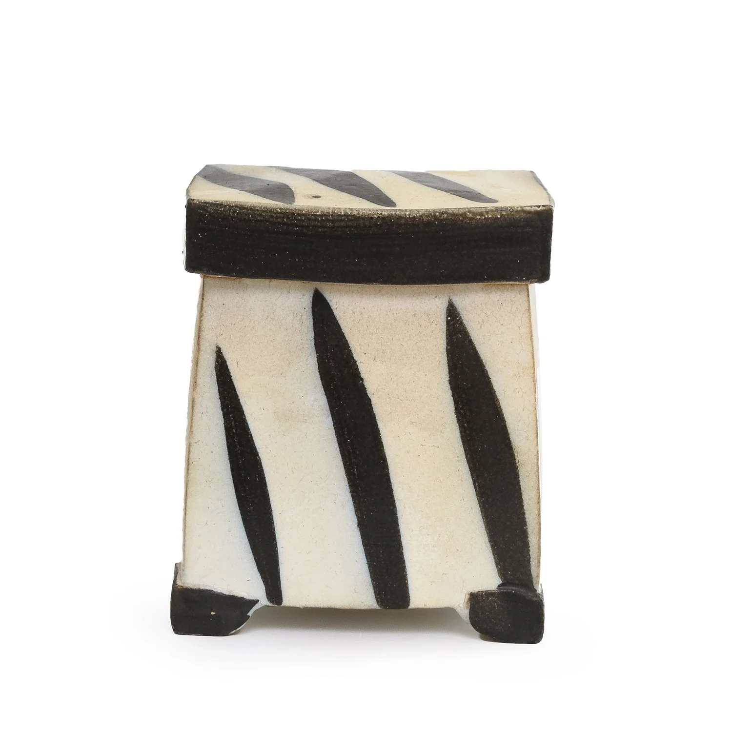 NP5050_Simon_Striped Persian Box_IB_Nevica_04_web.jpg