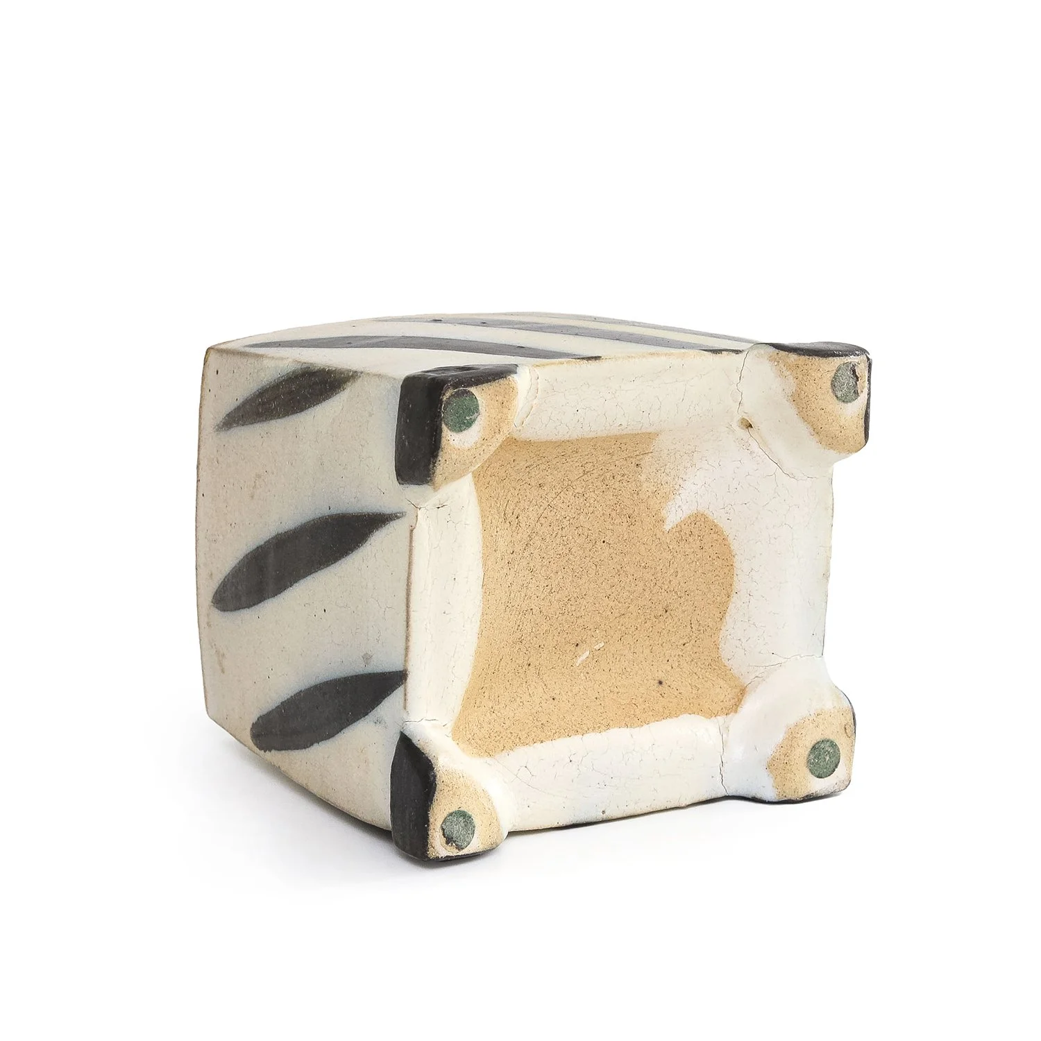 NP5050_Simon_Striped Persian Box_IB_Nevica_06_web.jpg