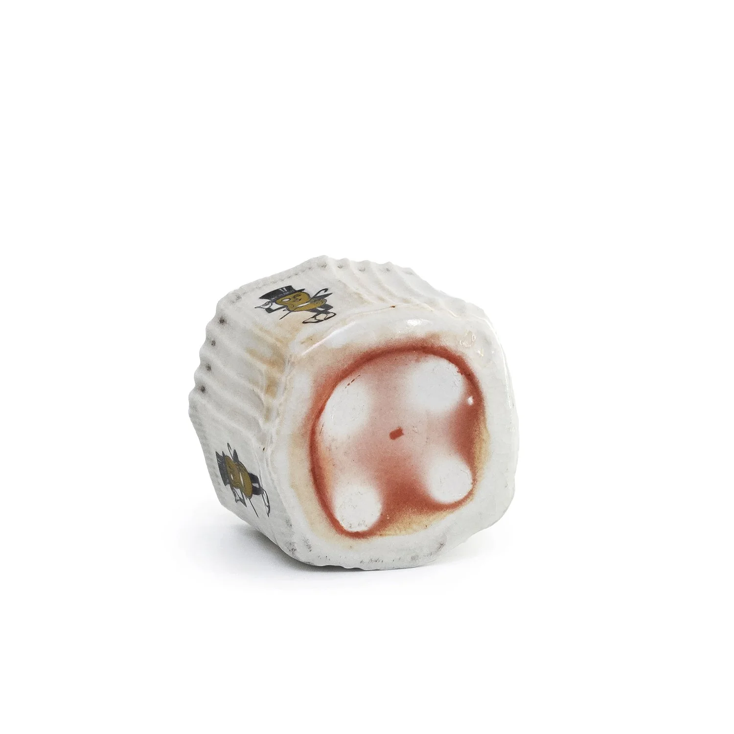 NP5059_Anderson_Mr. Peanut Teacup_JL_Nevica_05_web.jpg