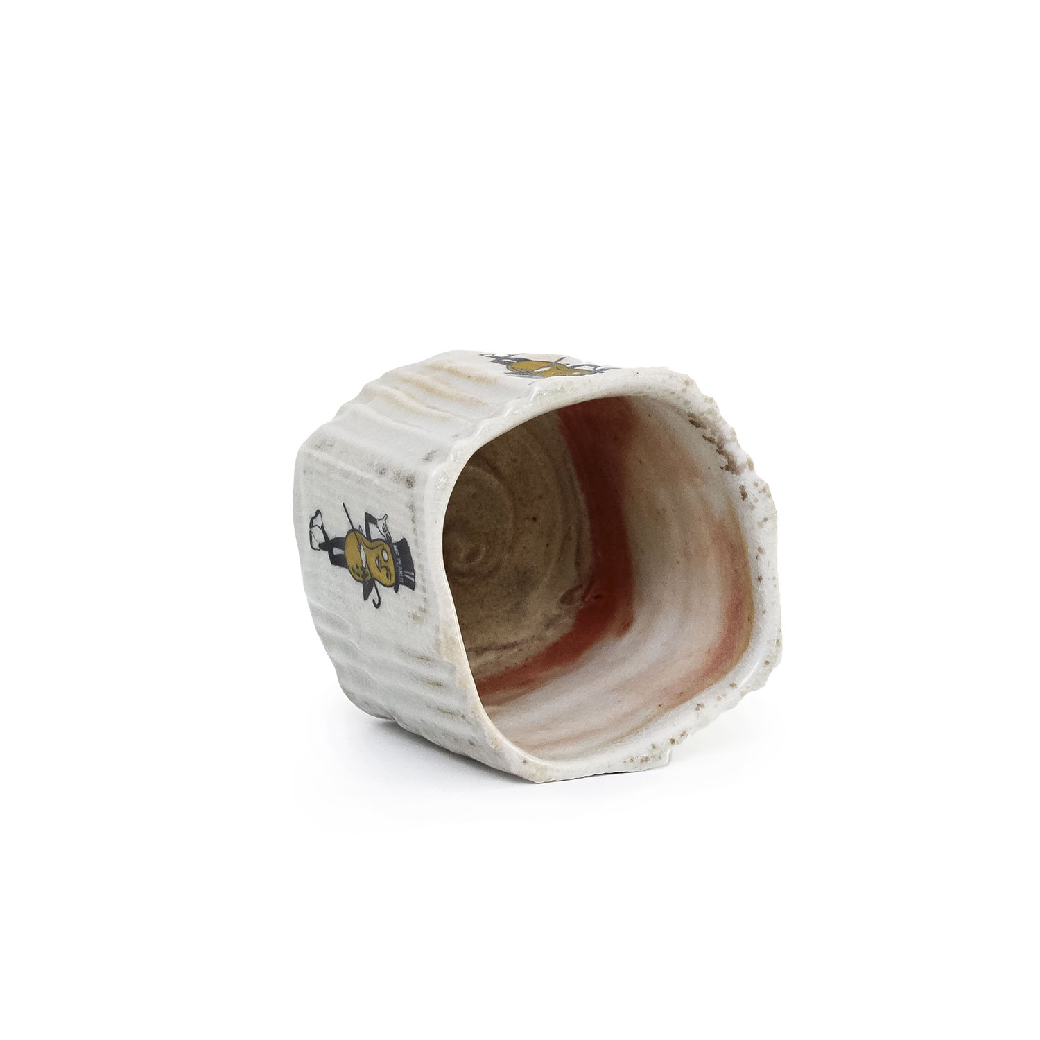 NP5059_Anderson_Mr. Peanut Teacup_JL_Nevica_04_web.jpg