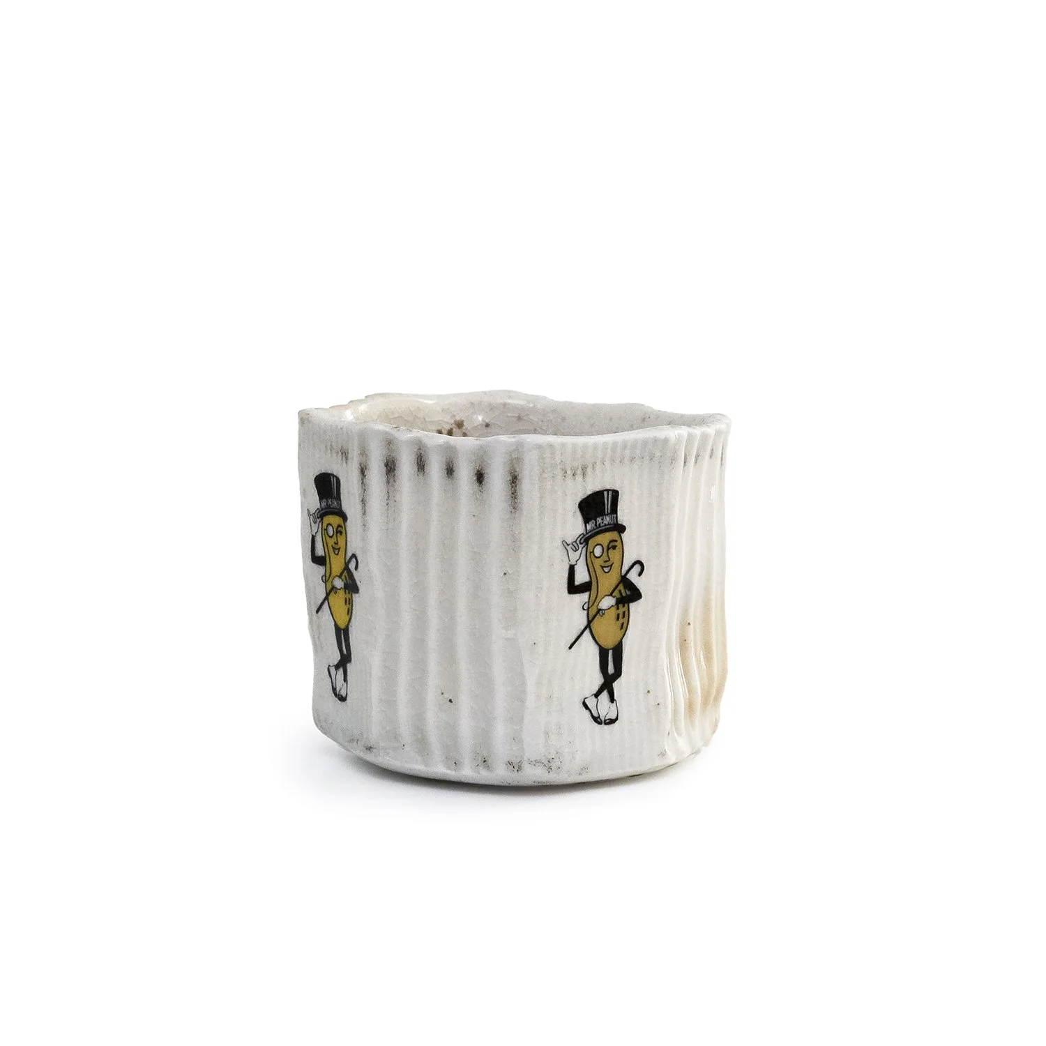 NP5059_Anderson_Mr. Peanut Teacup_JL_Nevica_02_web.jpg