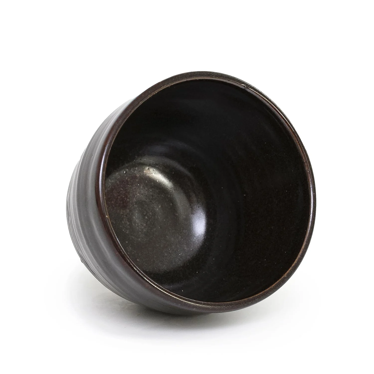 NP5101_Takaezu_Black Teabowl 2_BF_Nevica_03_web.jpg