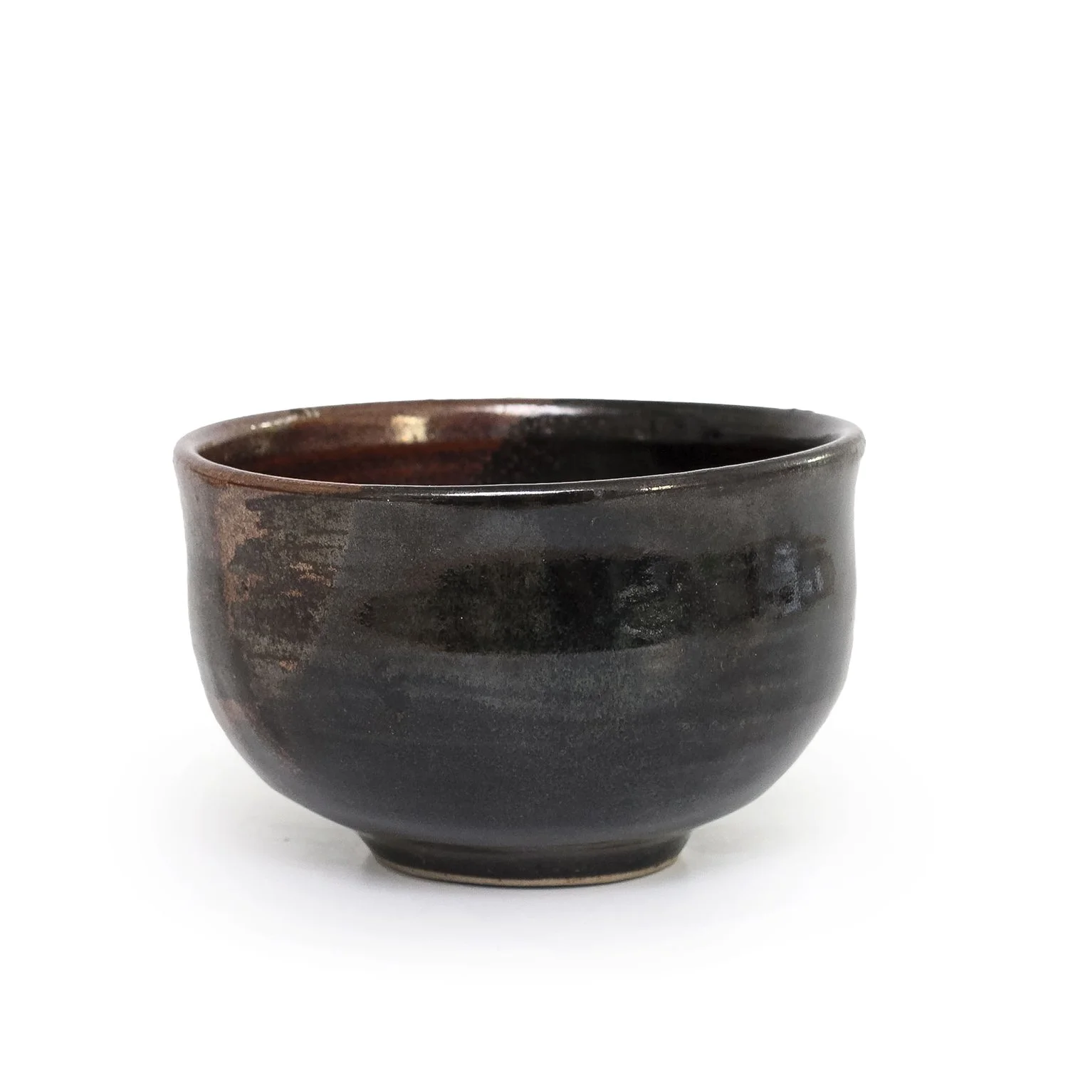 NP5105_Takaezu_Iron Red and Black Teabowl_BF_Nevica_02_web.jpg