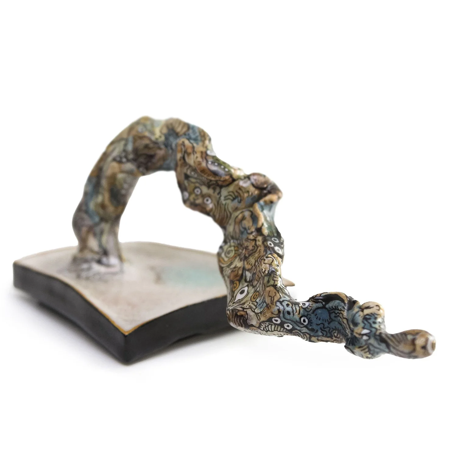 NP5085_Yura_Creature Sculpture I Long_Nevica_16_web.jpg