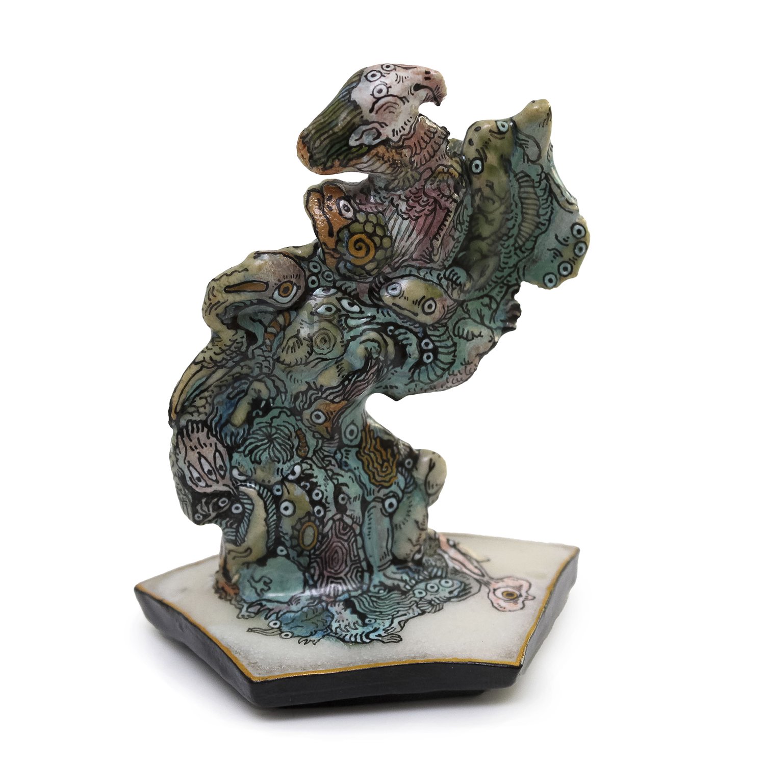 NP5086_Yura_Creature Sculpture II Tall_Nevica_24_web.jpg