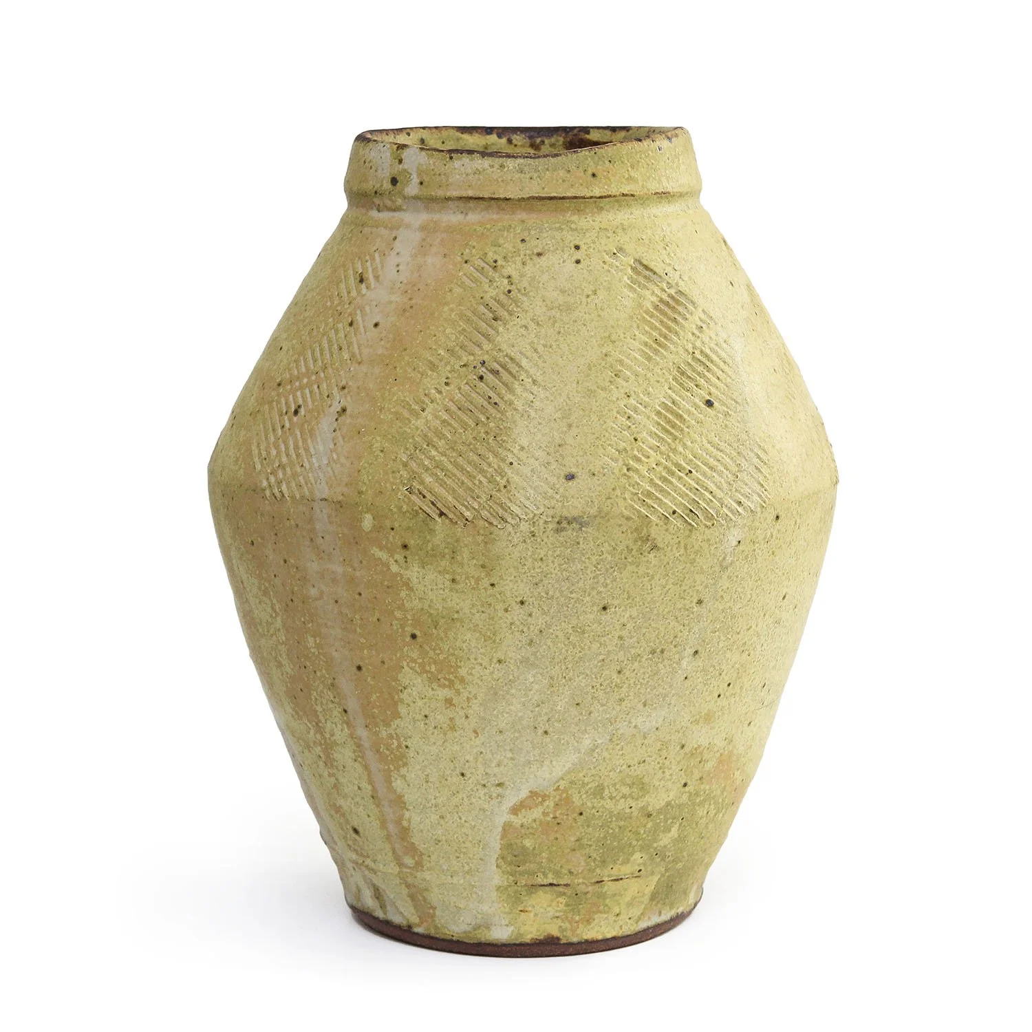 NP5381_MacKenzie_Yellow Vase_NT_Nevica_2025_01_web.jpg