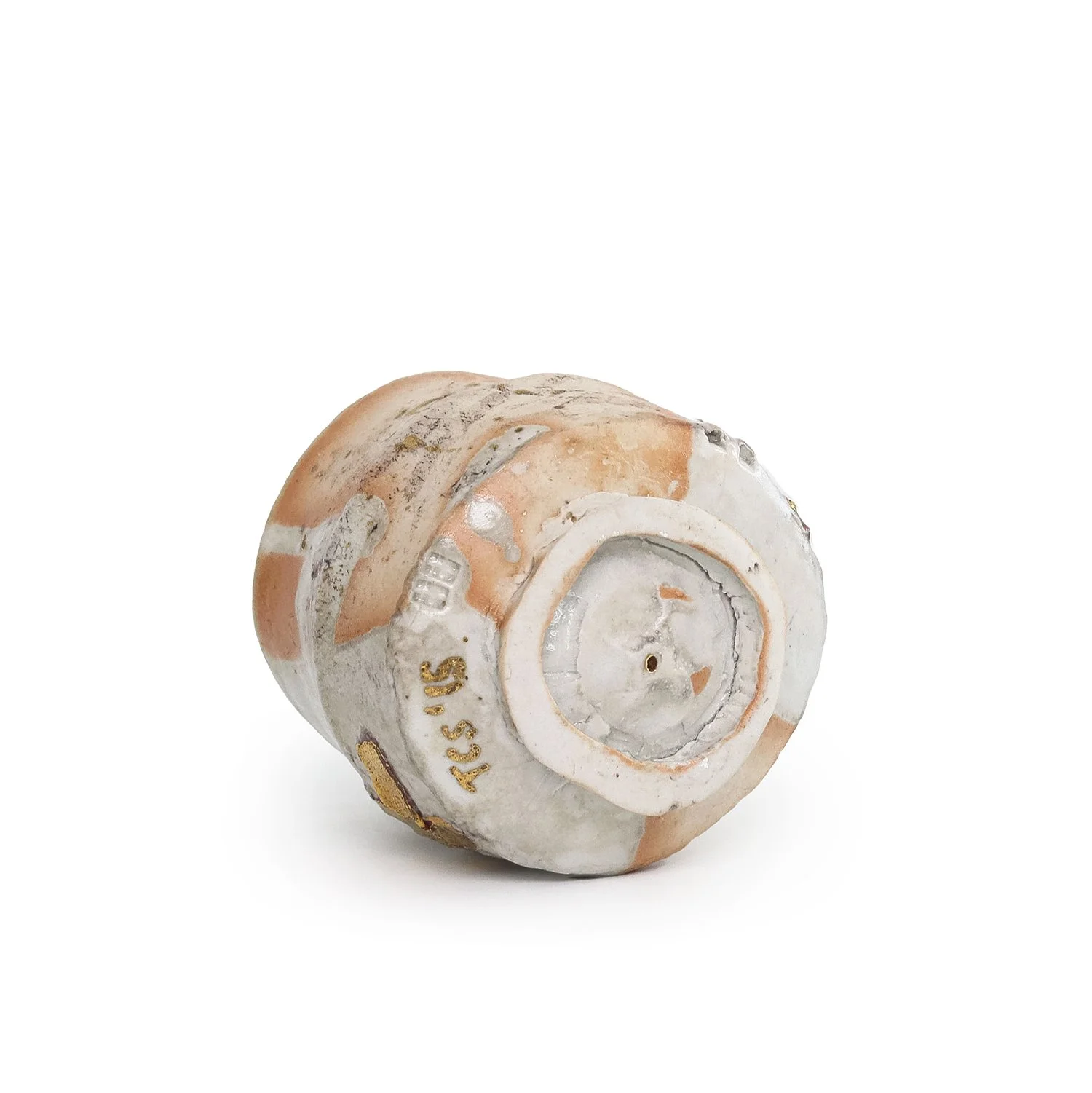 NP5210_Saupe_Gold Cross Teabowl_JL_Nevica_05_web.jpg